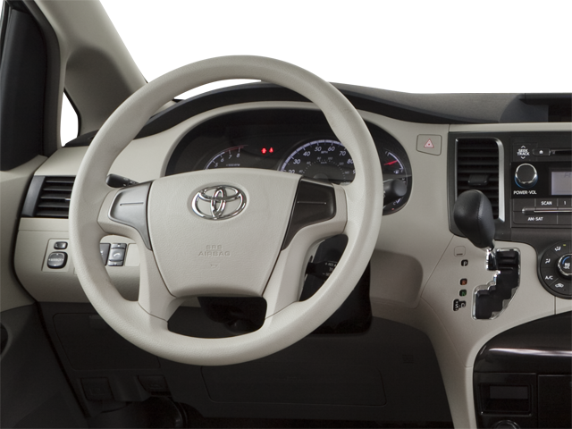 2013 Toyota Sienna LE WGN