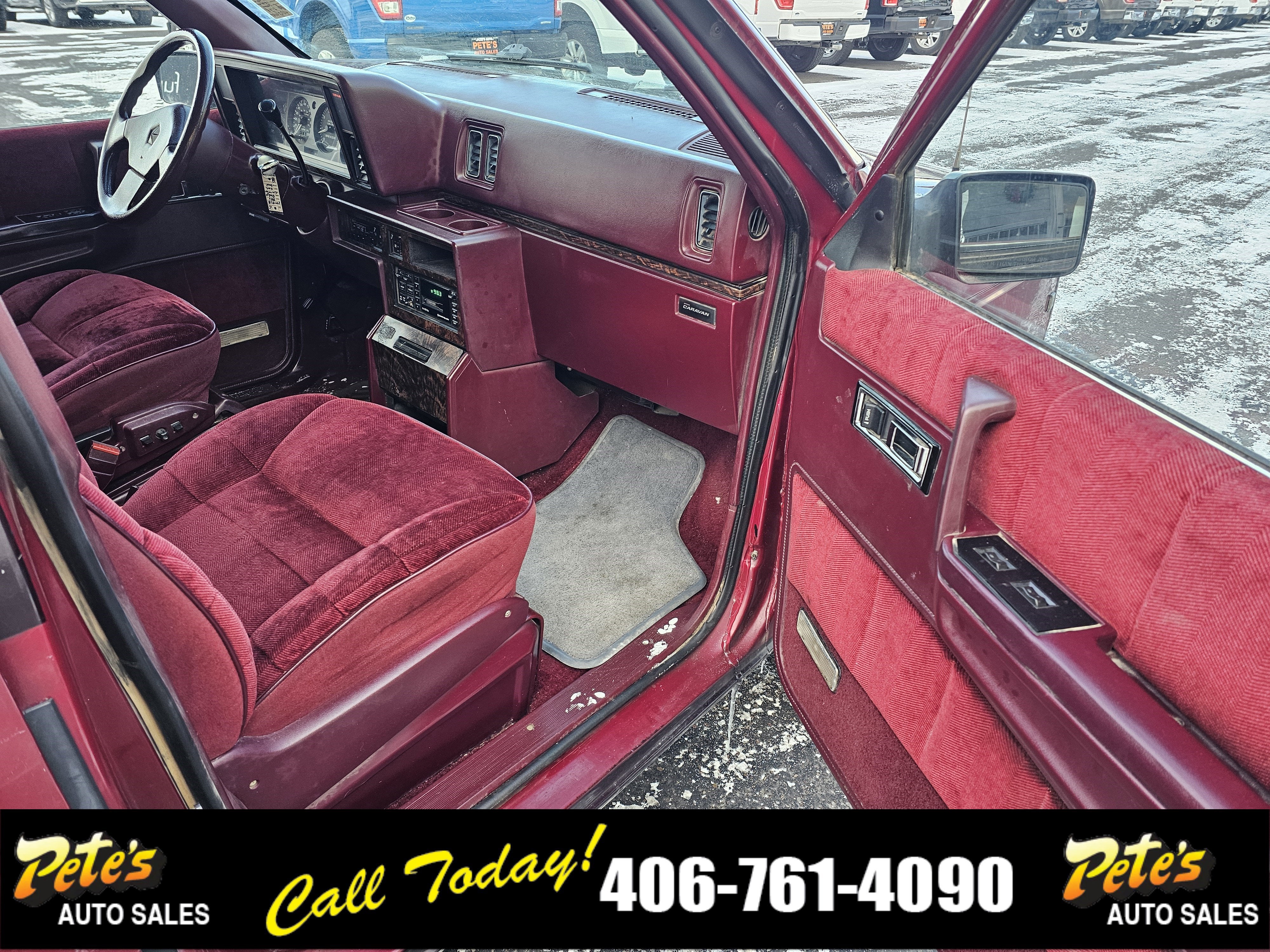 1990 Dodge Caravan Grand LE