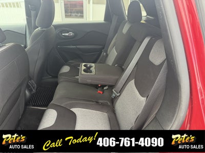 2016 Jeep Cherokee Sport