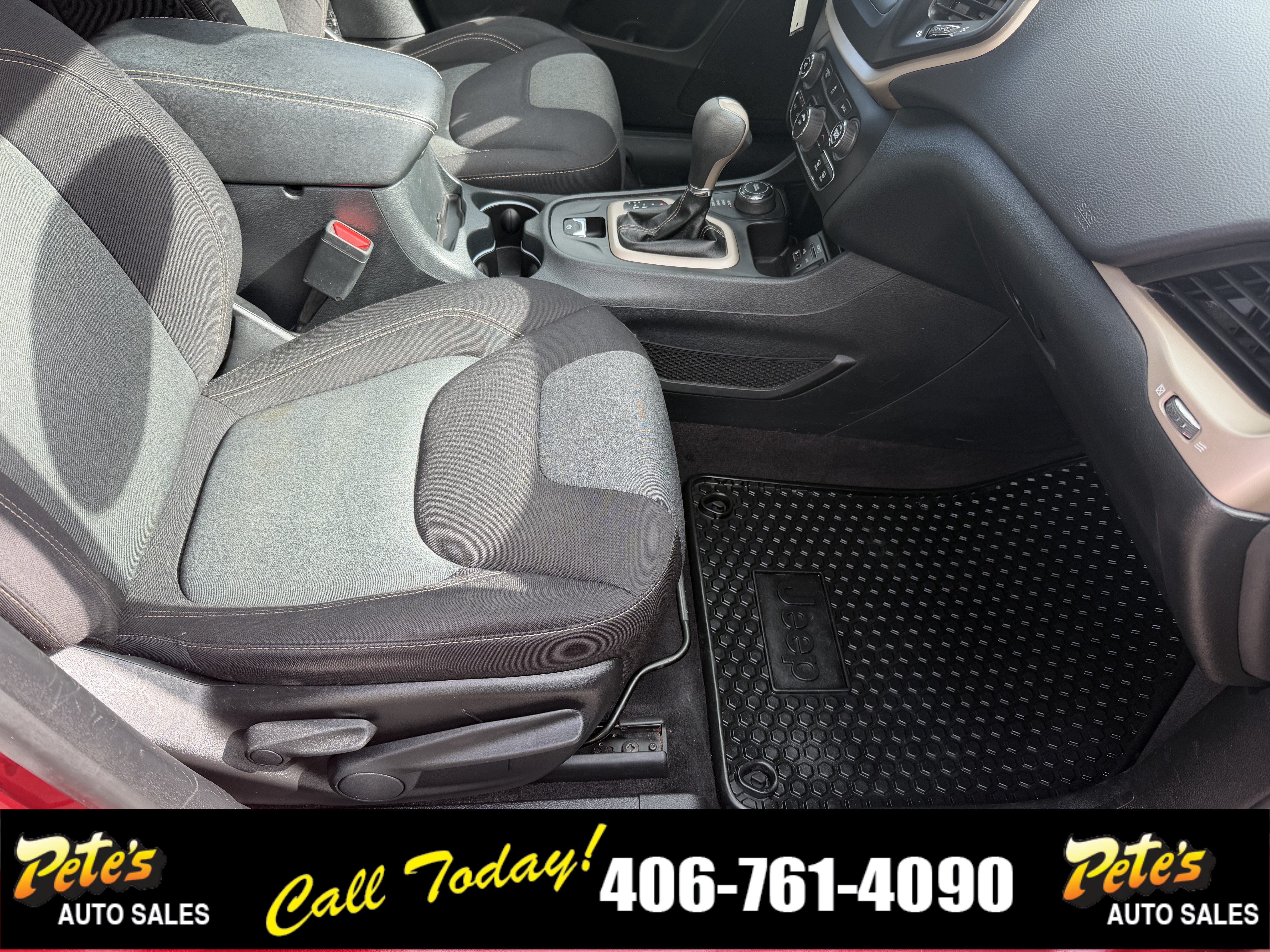 2016 Jeep Cherokee Sport