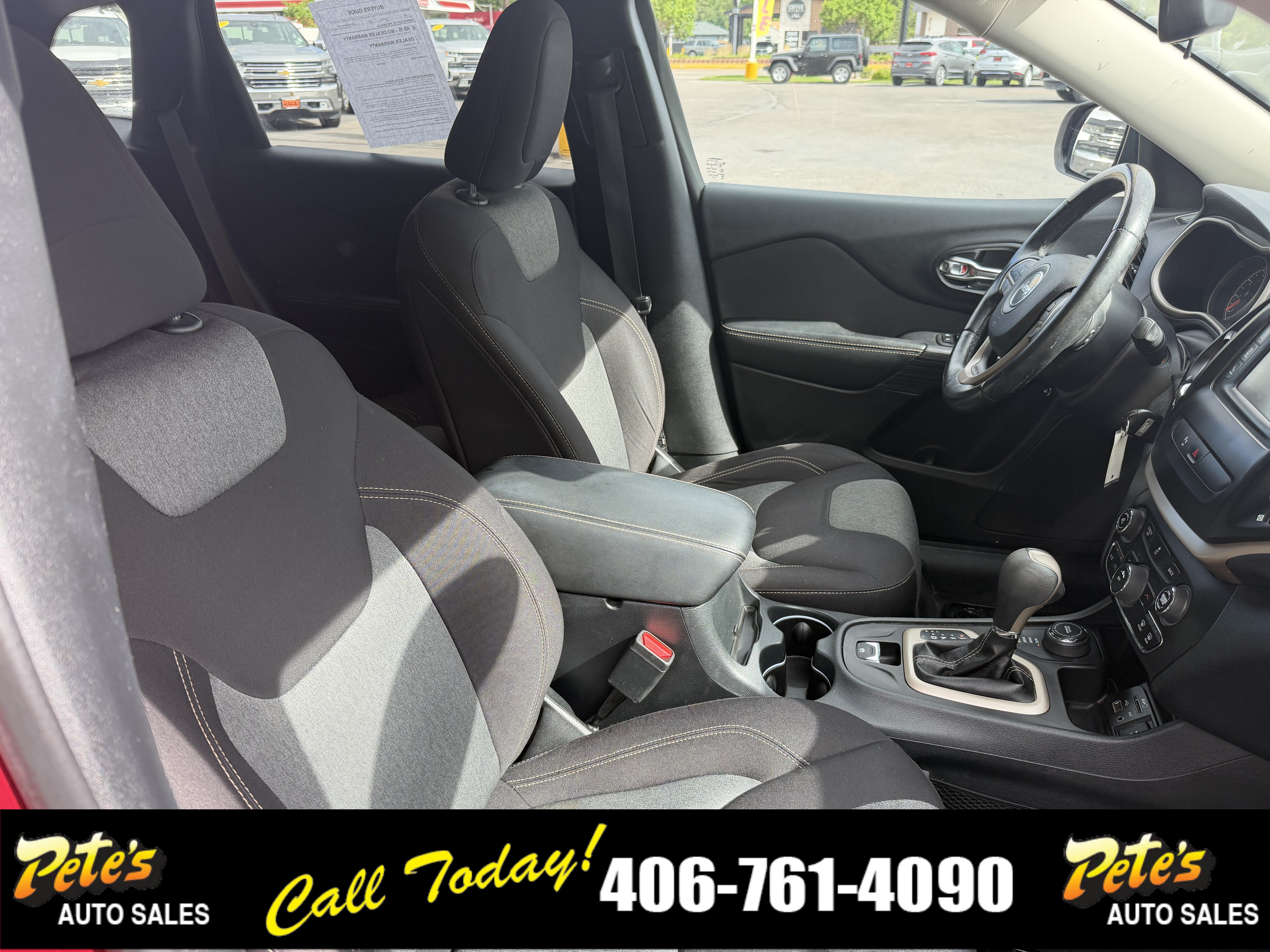 2016 Jeep Cherokee Sport