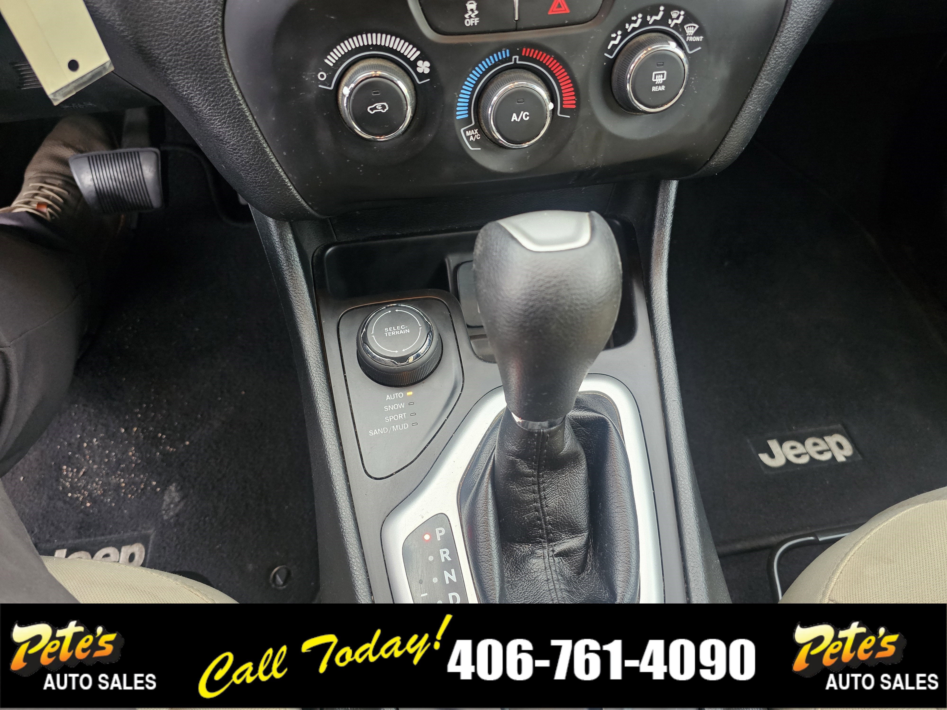 2016 Jeep Cherokee Sport