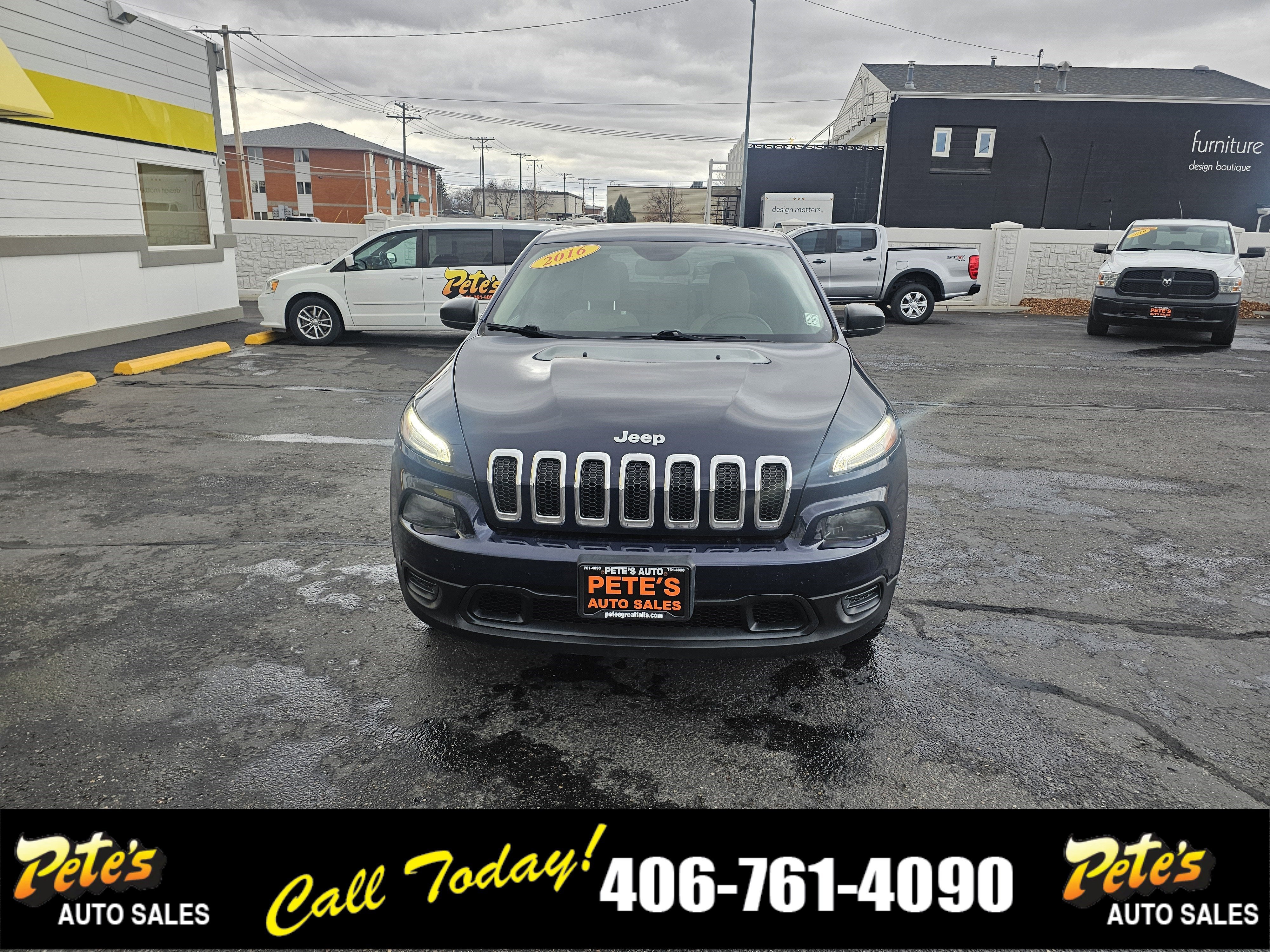 2016 Jeep Cherokee Sport