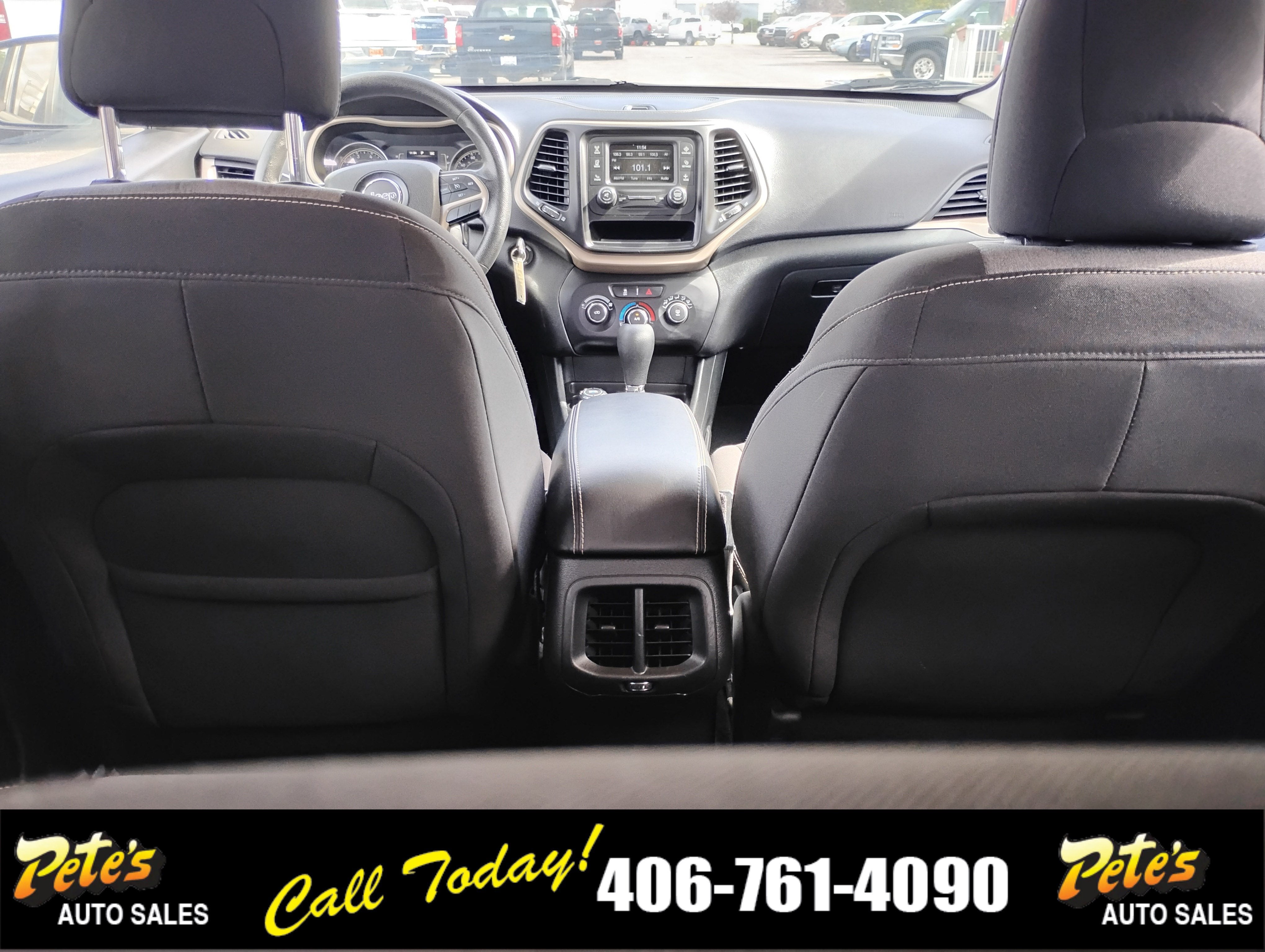 2015 Jeep Cherokee Sport