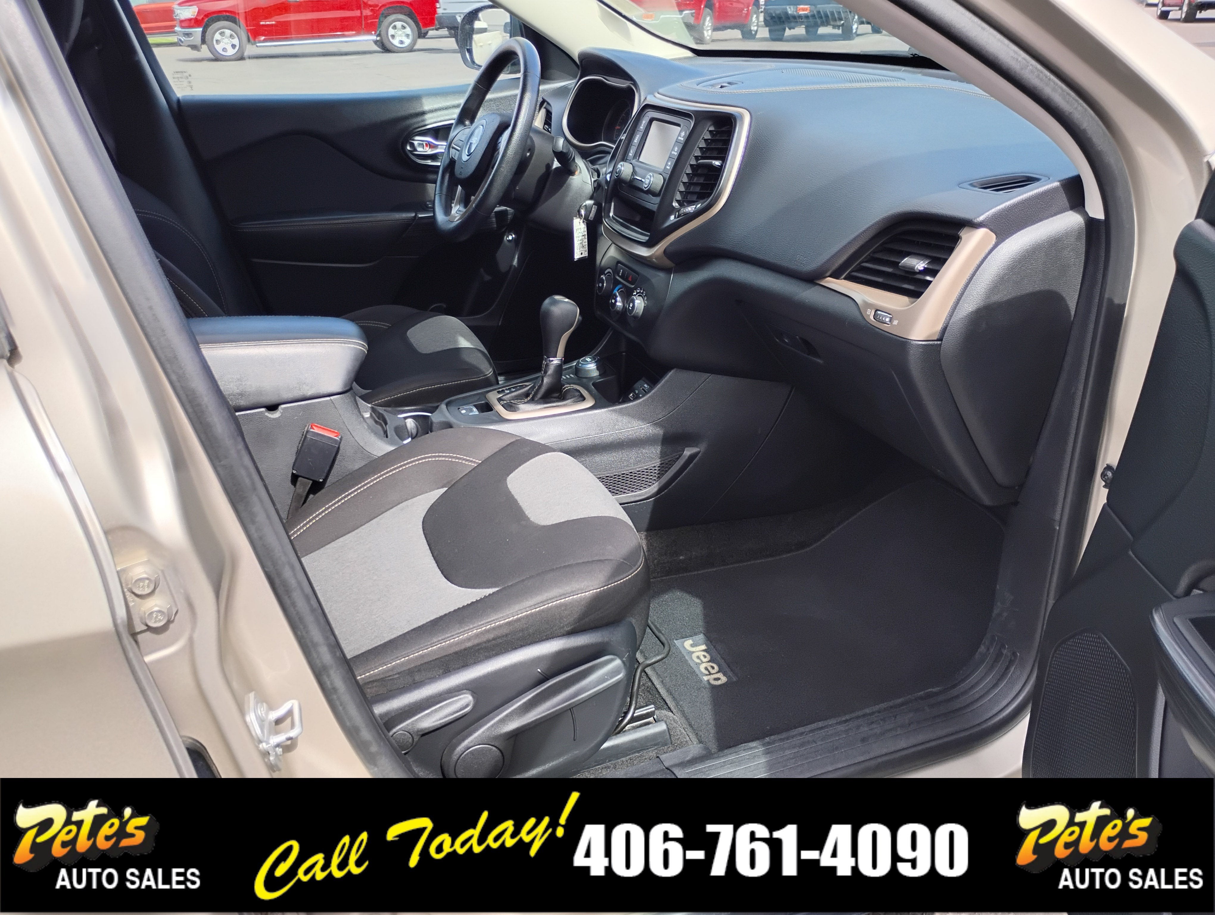 2015 Jeep Cherokee Sport