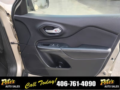 2015 Jeep Cherokee Sport