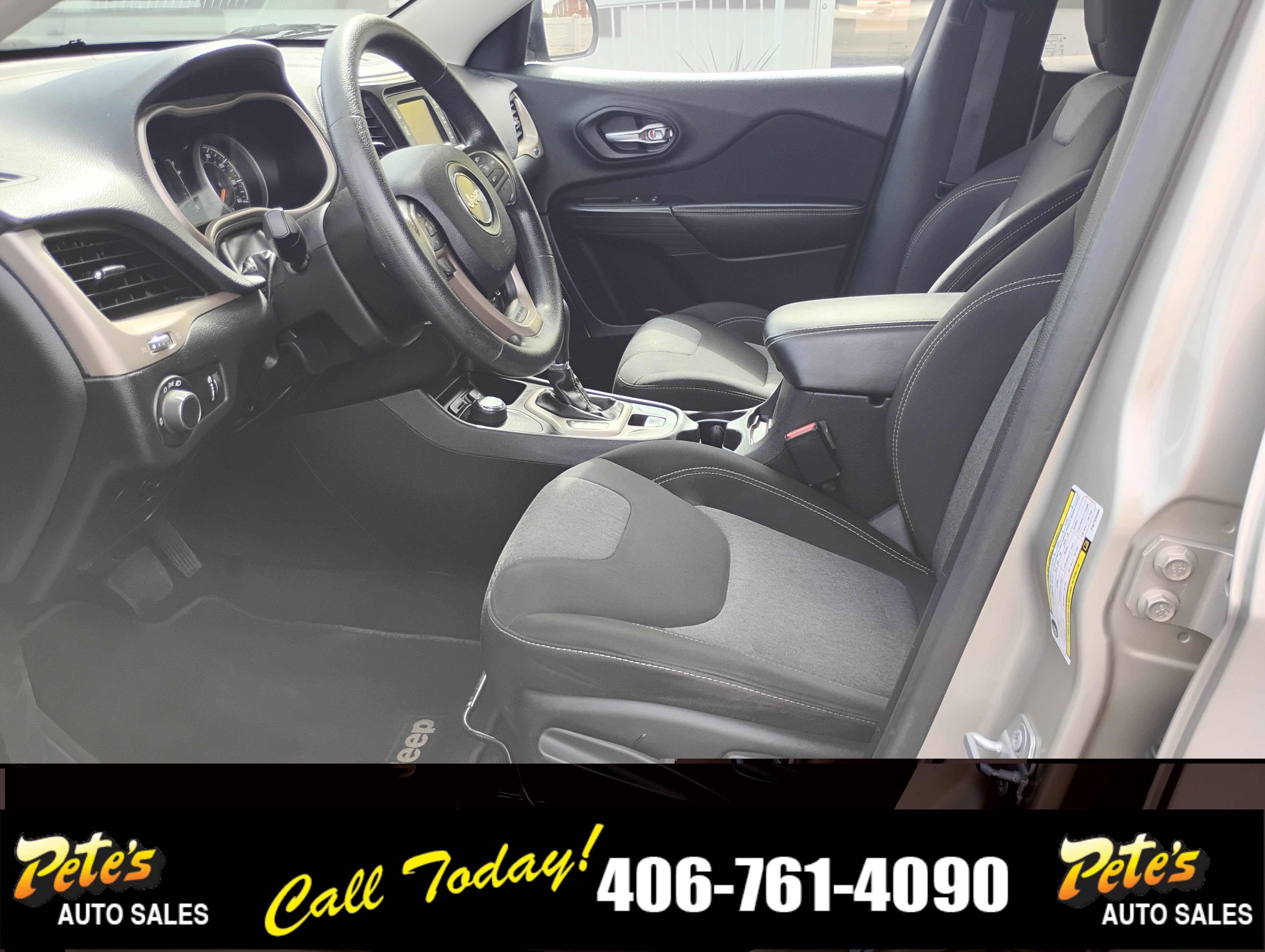 2015 Jeep Cherokee Sport
