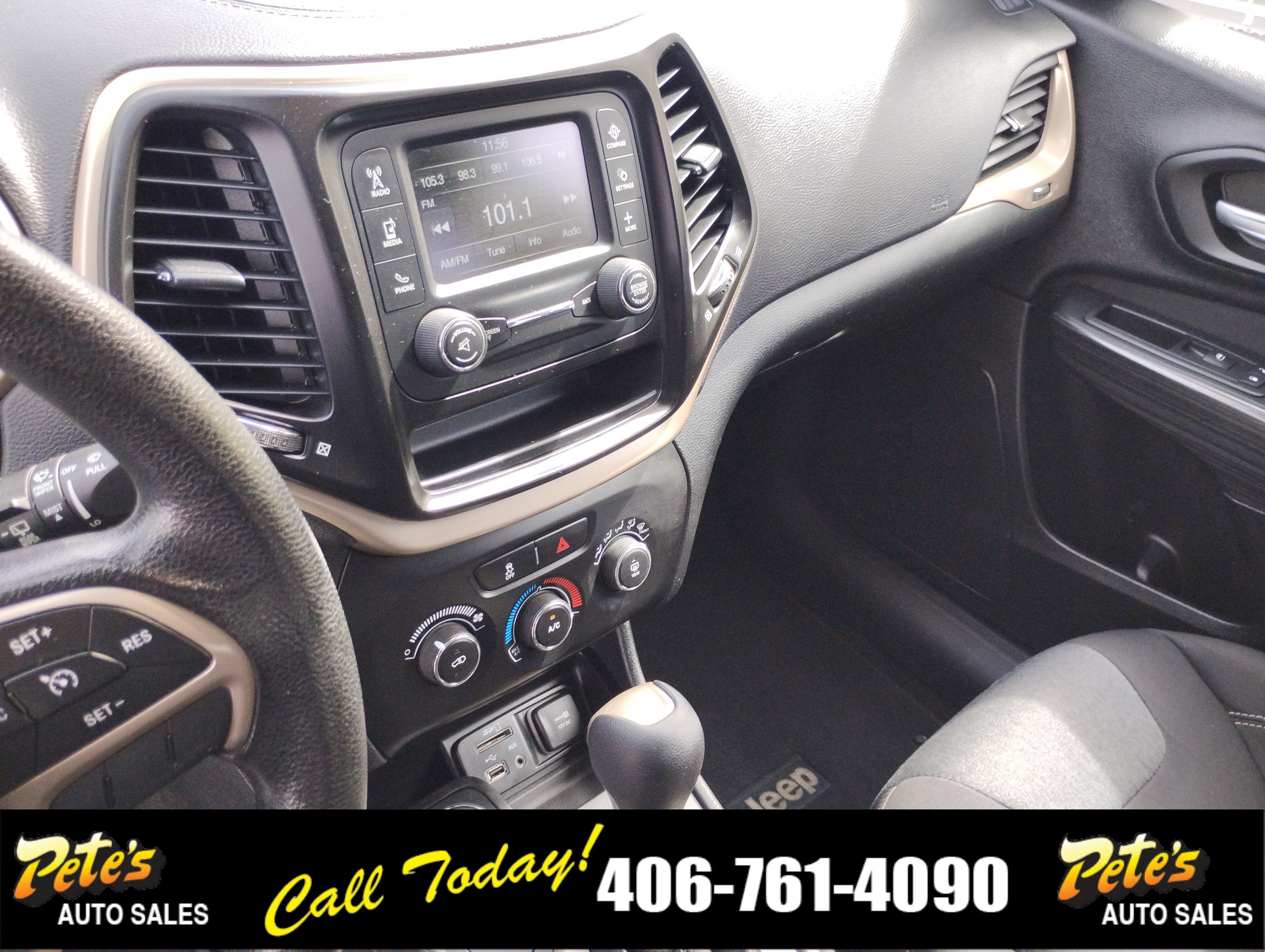 2015 Jeep Cherokee Sport