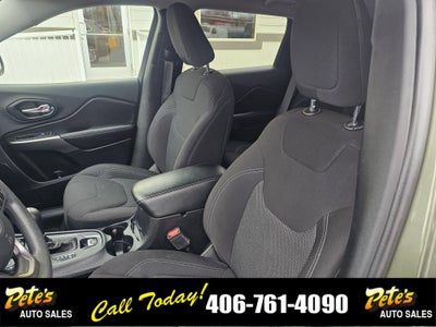2019 Jeep Cherokee Latitude