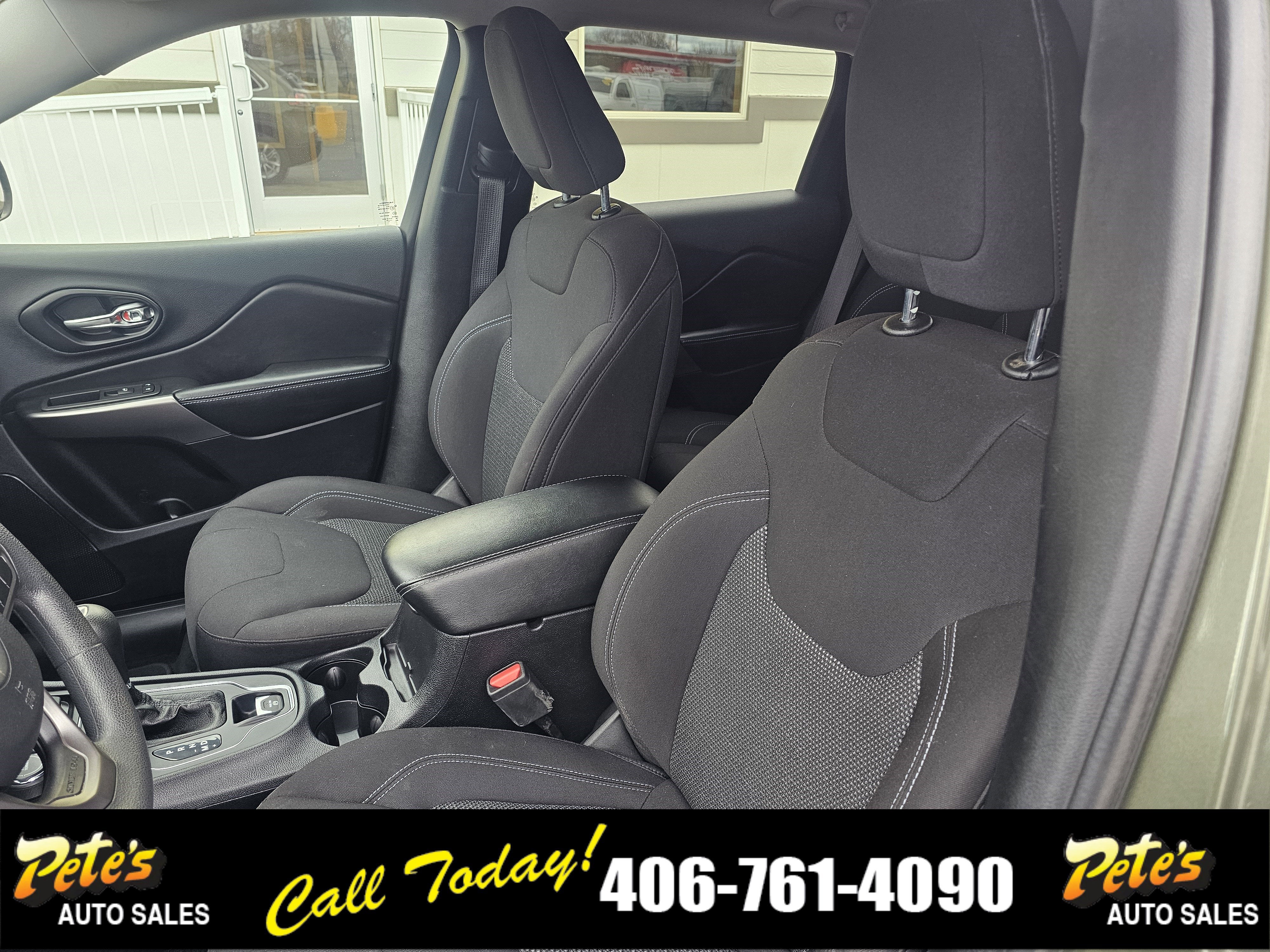 2019 Jeep Cherokee Latitude
