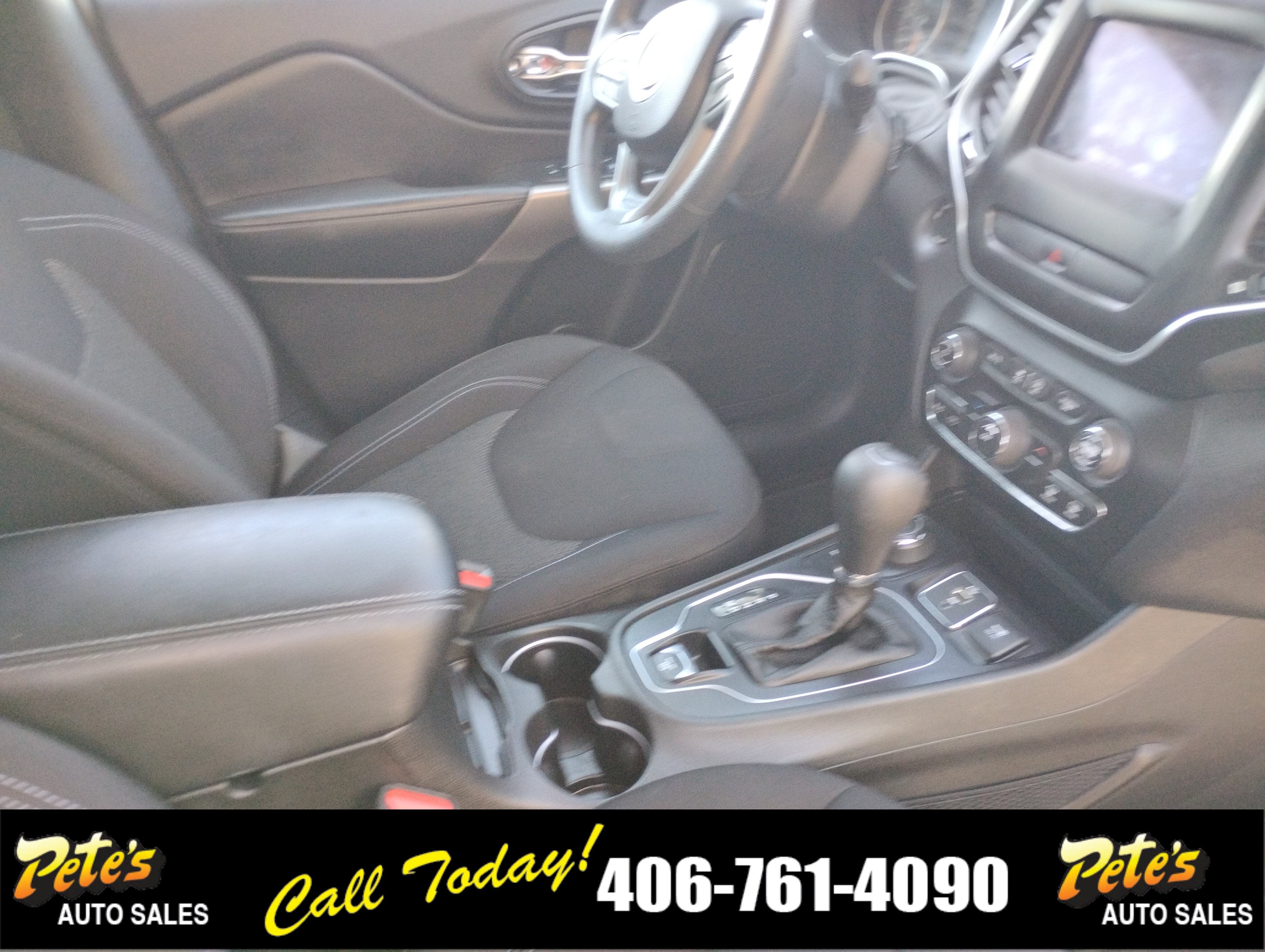 2019 Jeep Cherokee Latitude