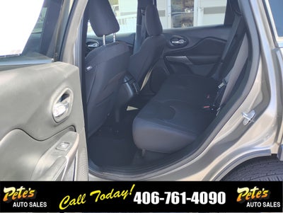 2019 Jeep Cherokee Latitude