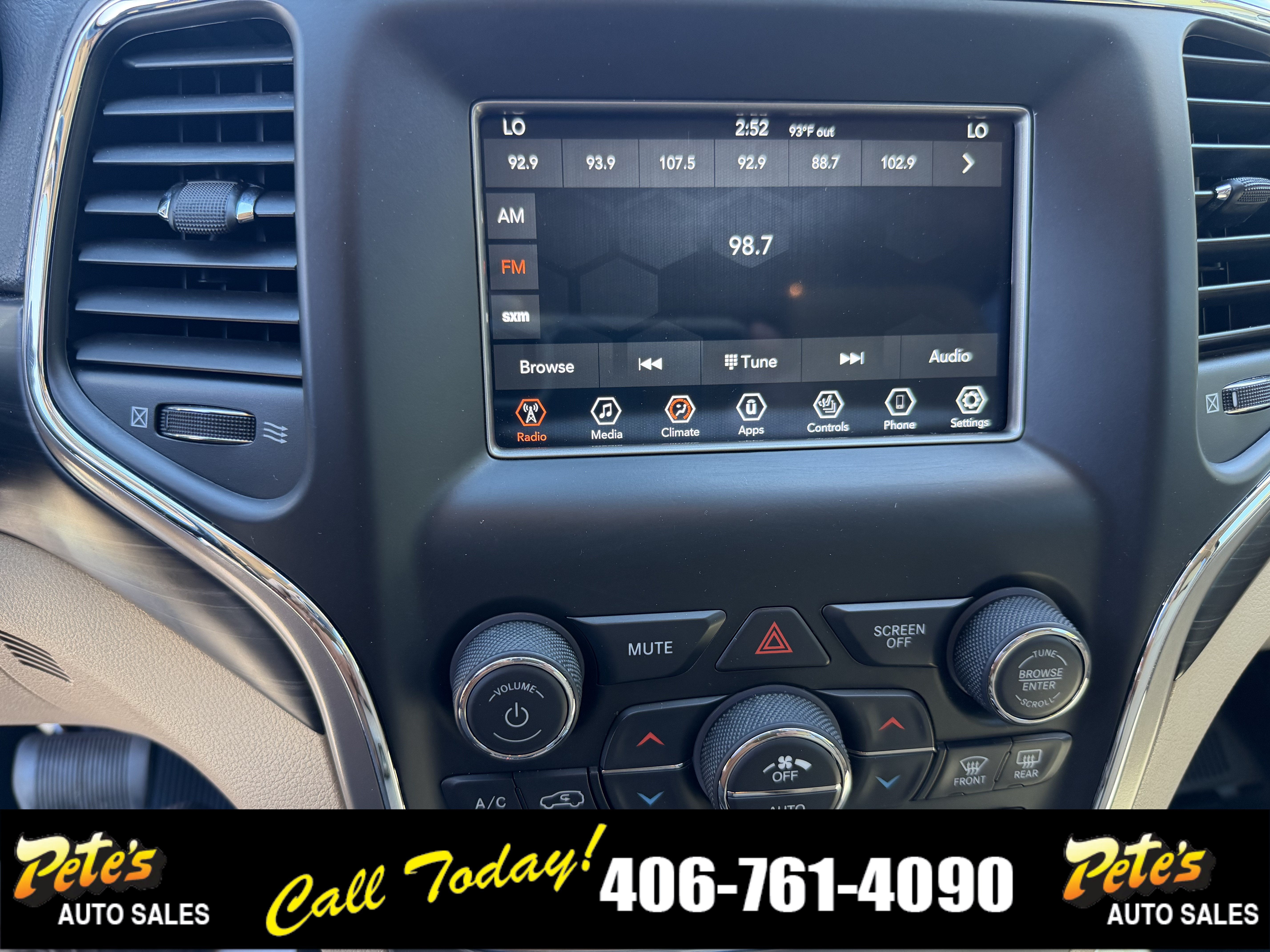 2021 Jeep Grand Cherokee Laredo E