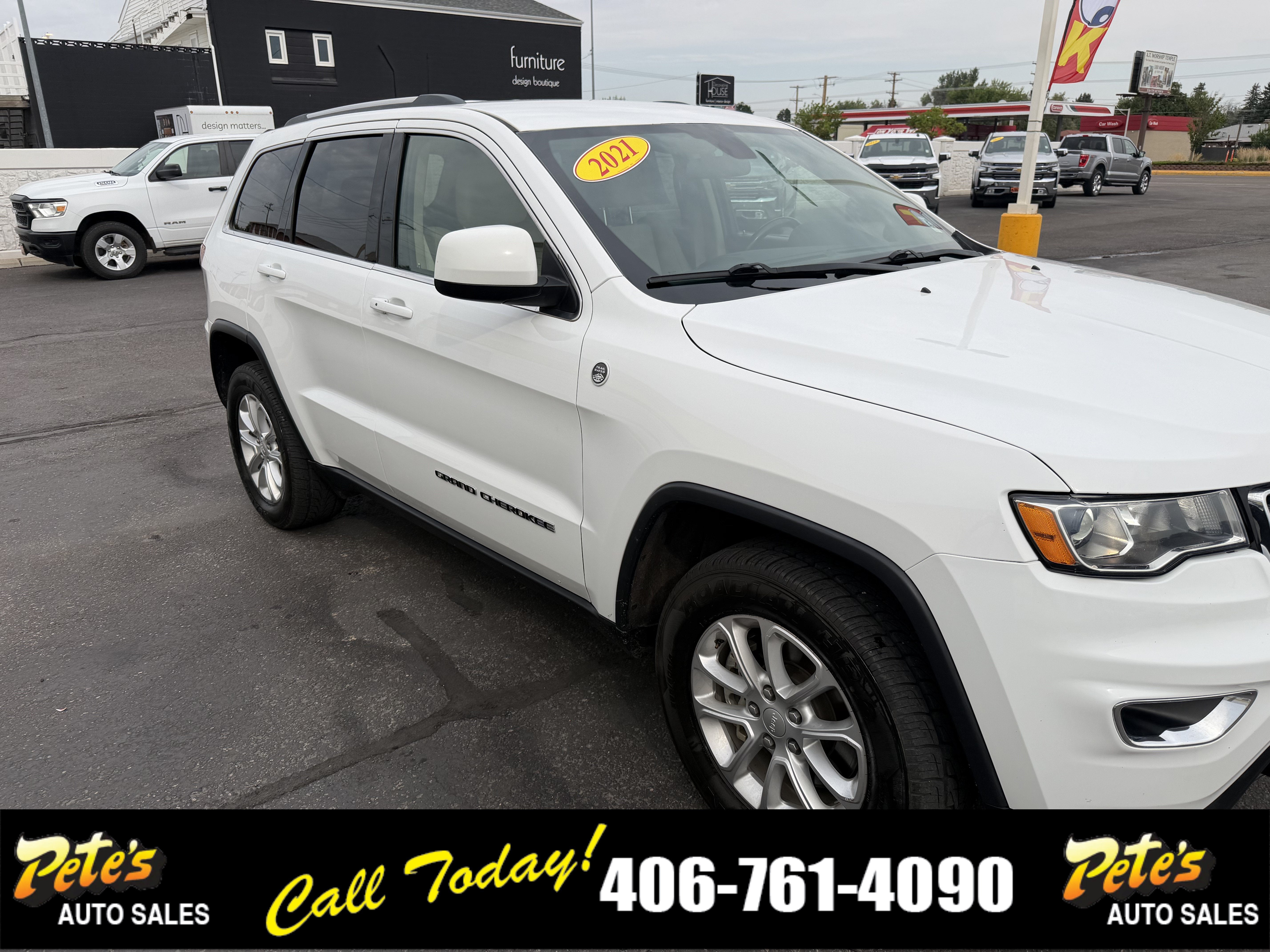 2021 Jeep Grand Cherokee Laredo E