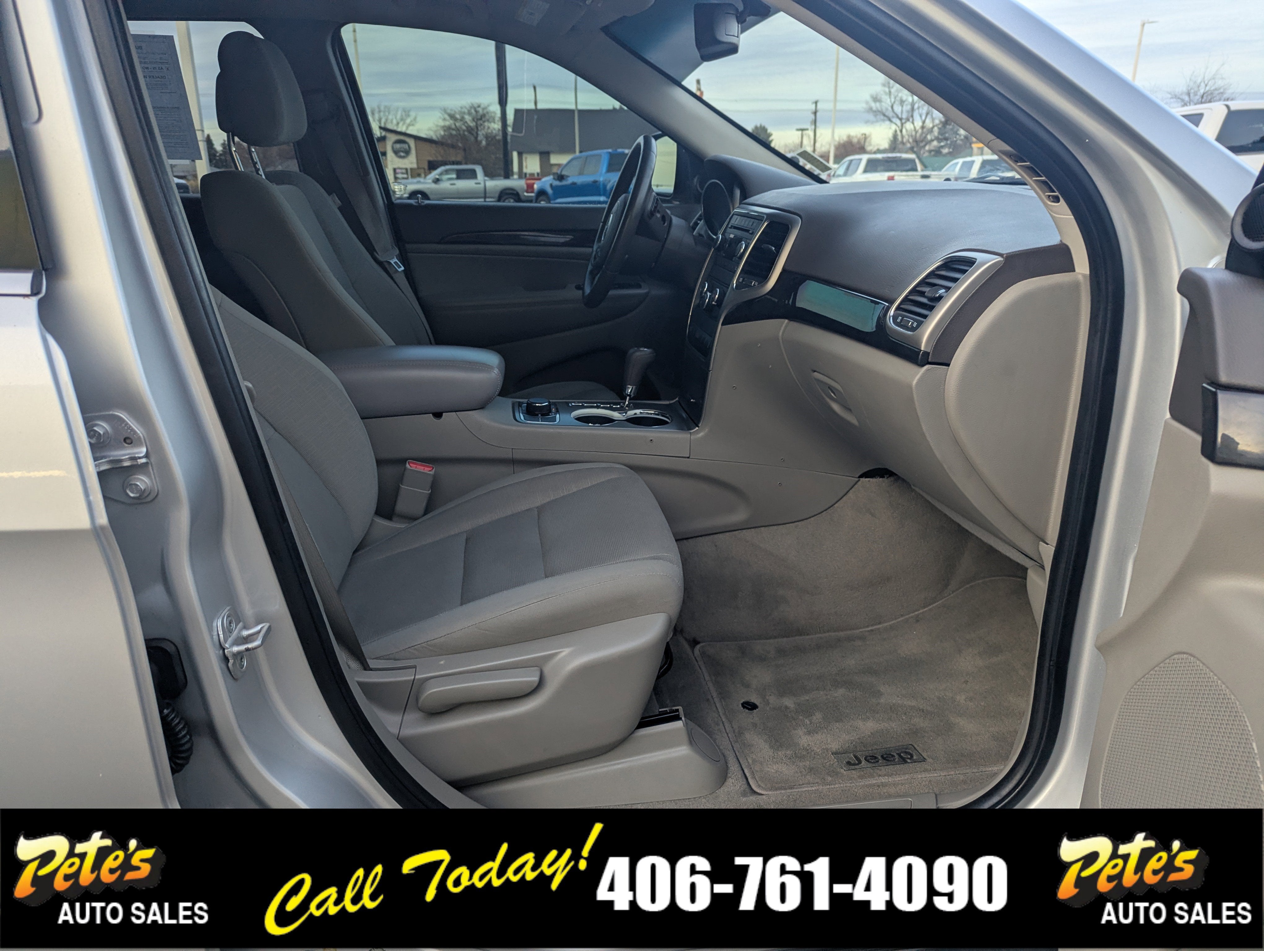 2012 Jeep Grand Cherokee Laredo