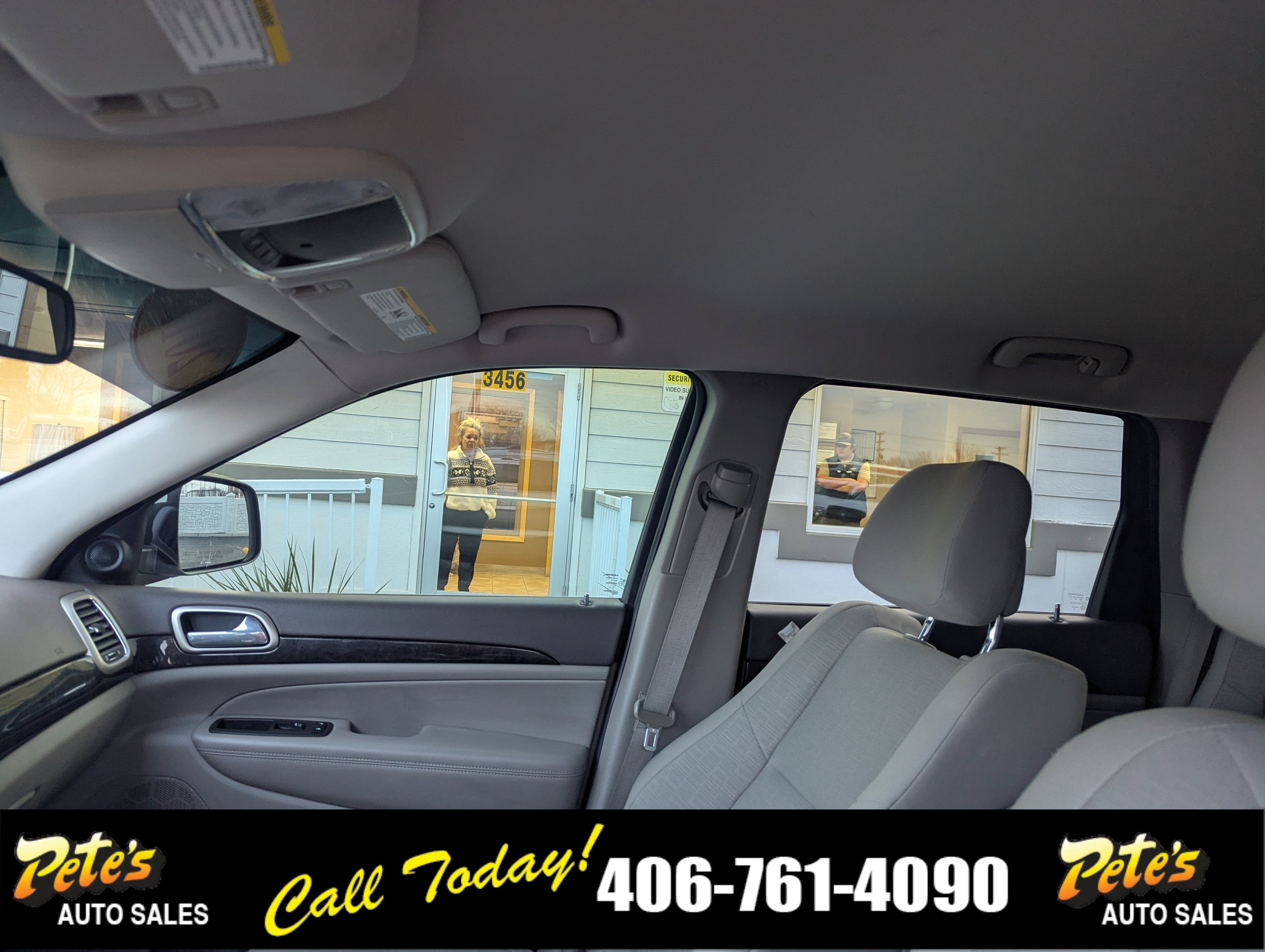 2012 Jeep Grand Cherokee Laredo