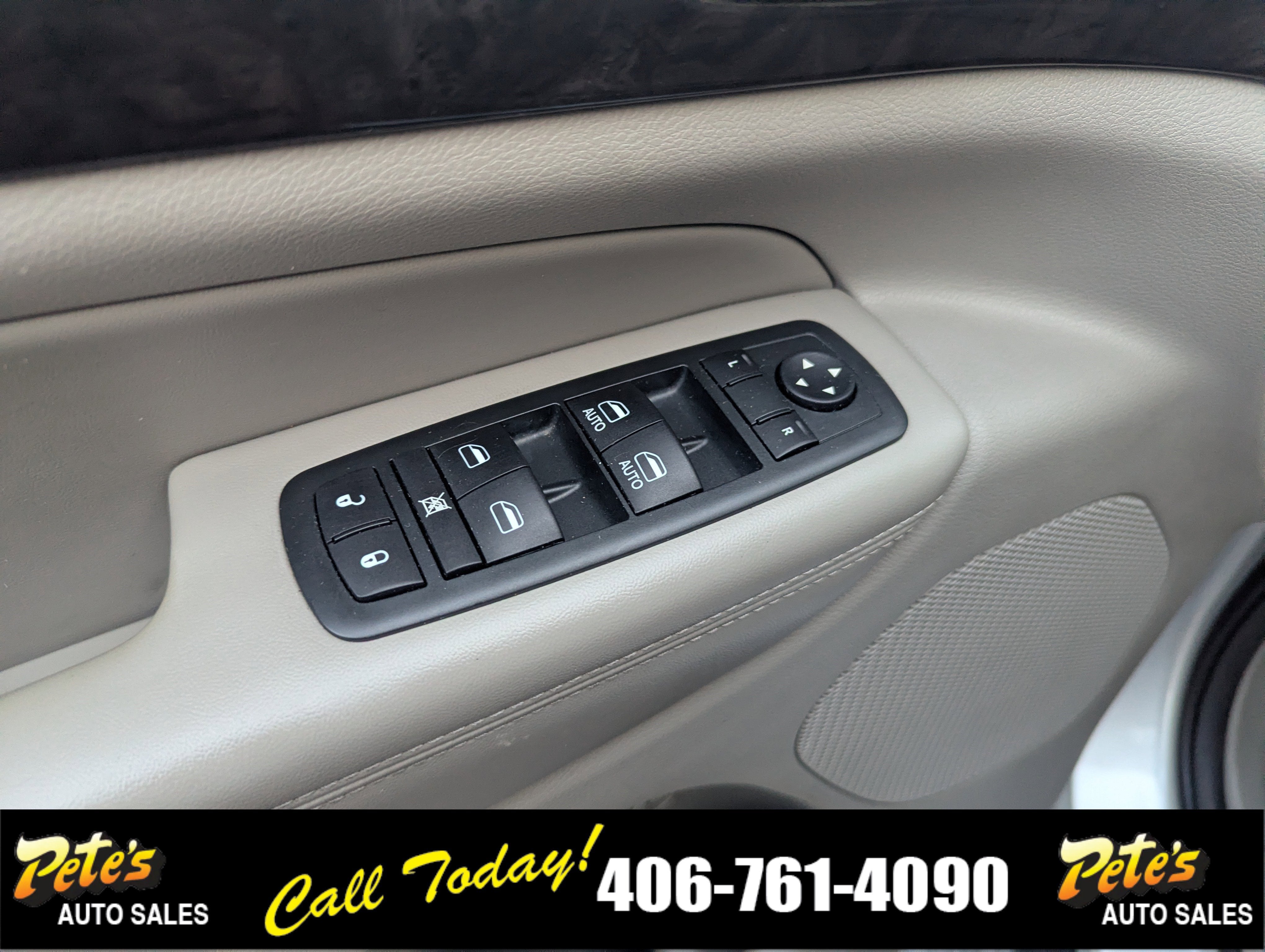 2012 Jeep Grand Cherokee Laredo
