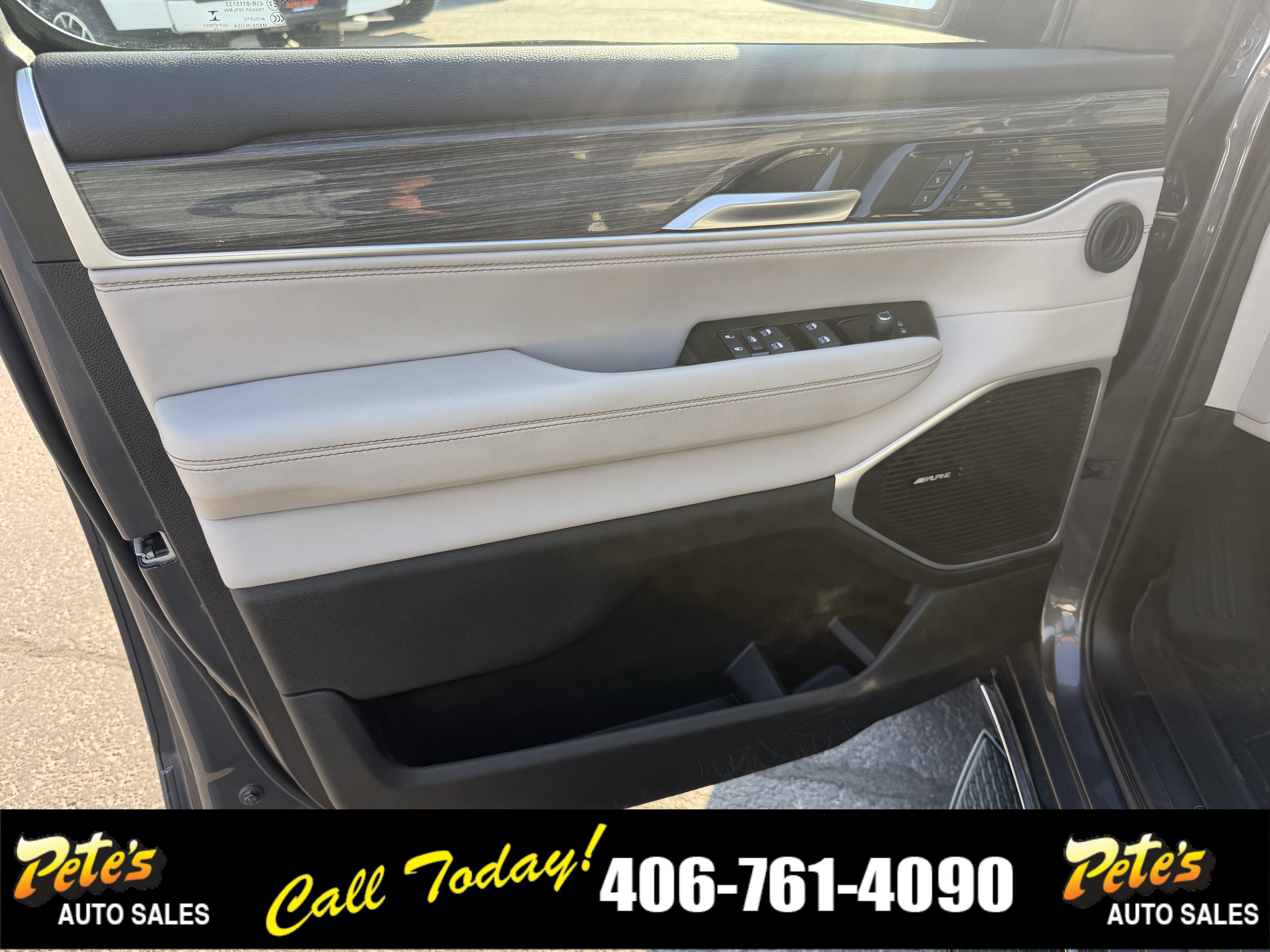 2022 Jeep Wagoneer Series III