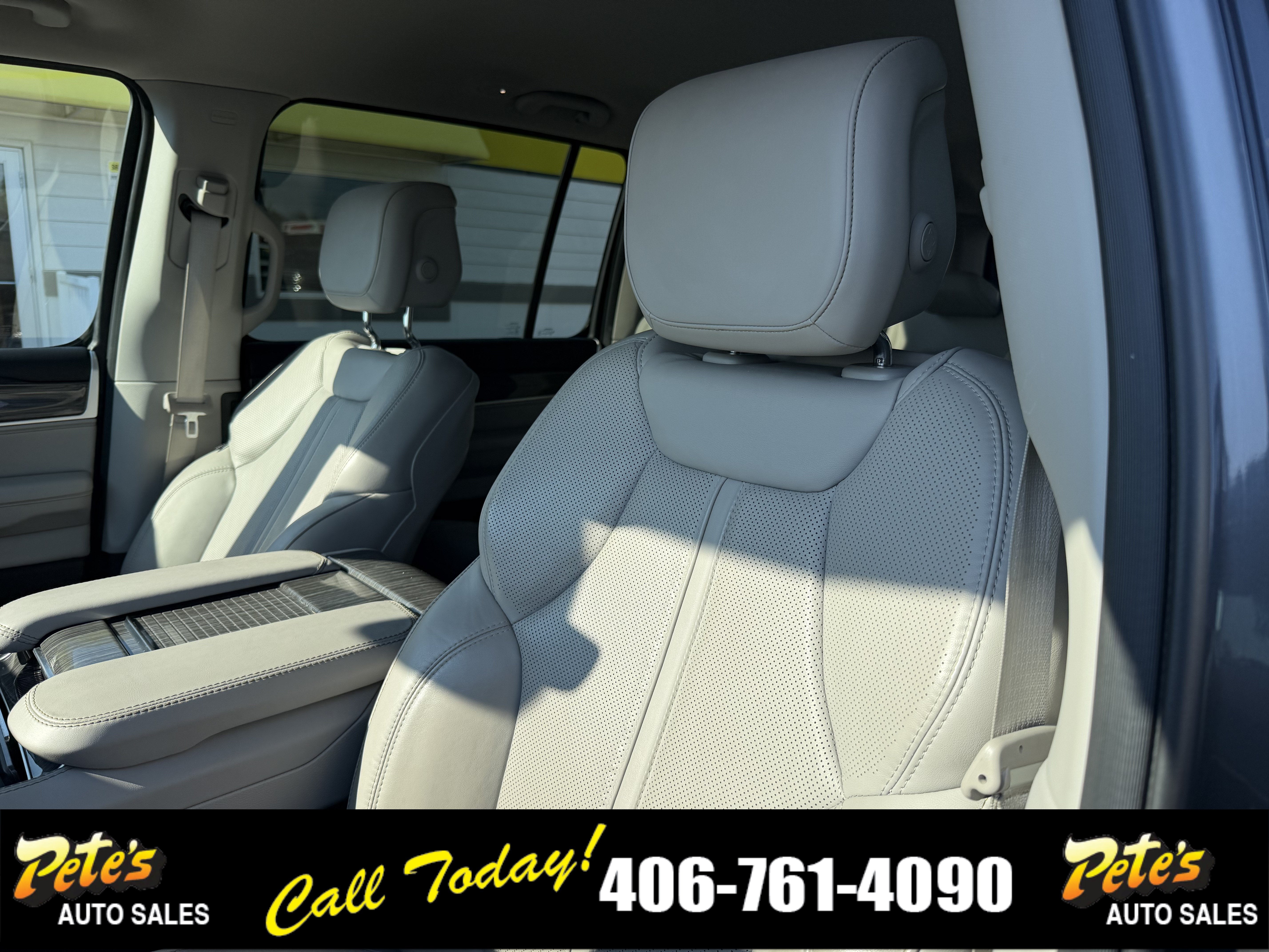 2022 Jeep Wagoneer Series III