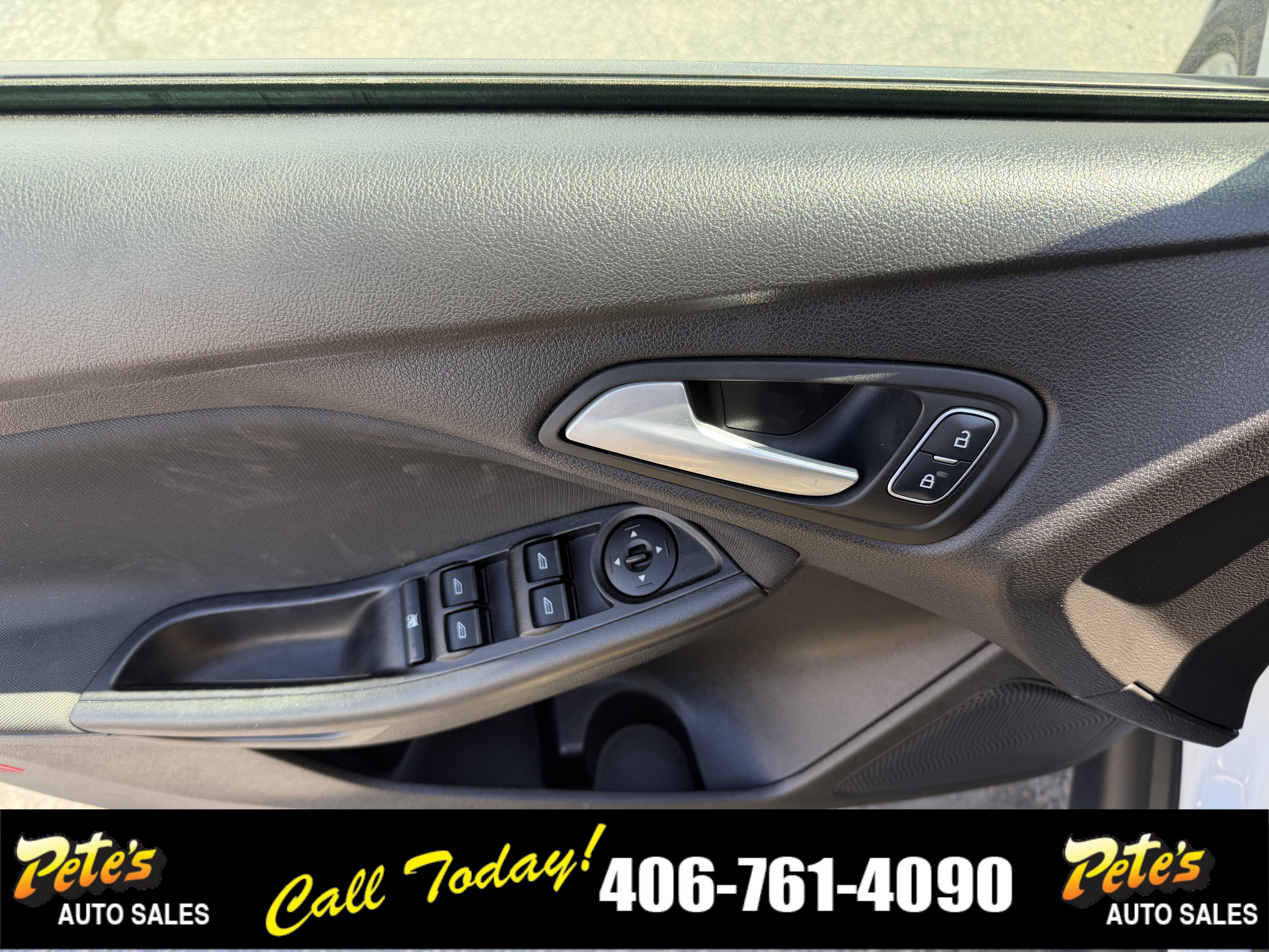 2017 Ford Focus SE