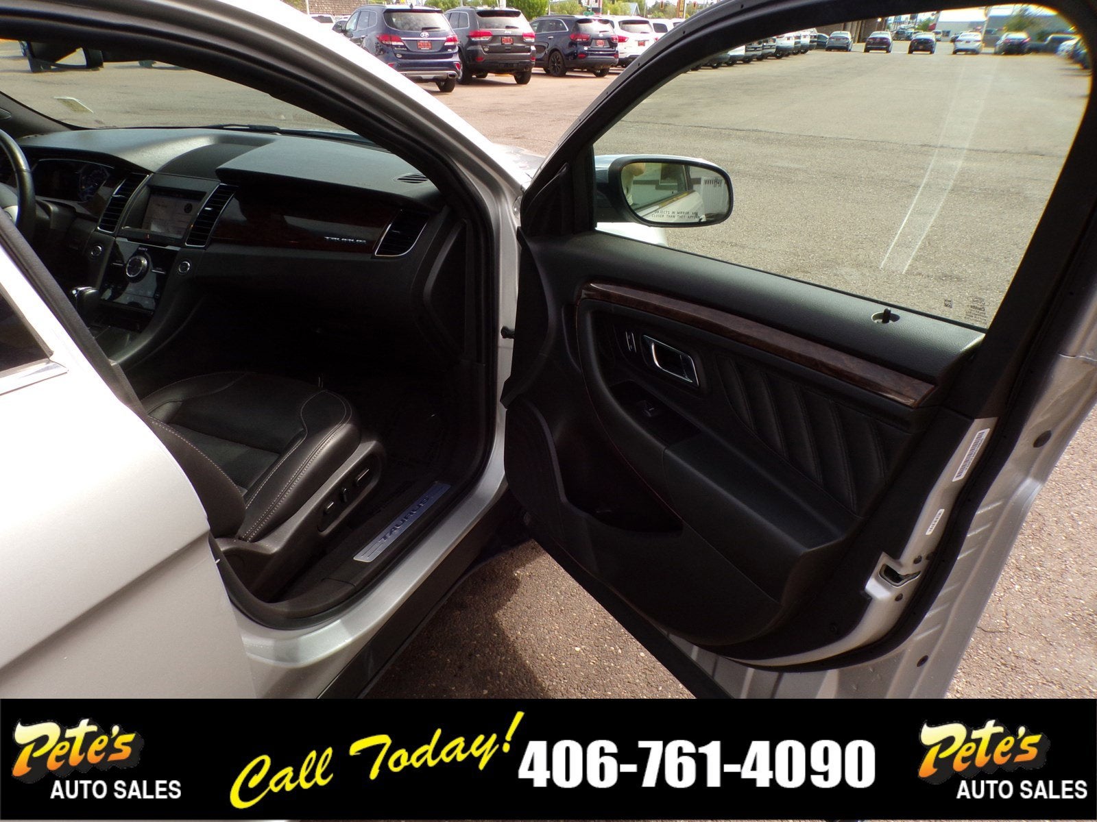 2019 Ford Taurus Limited