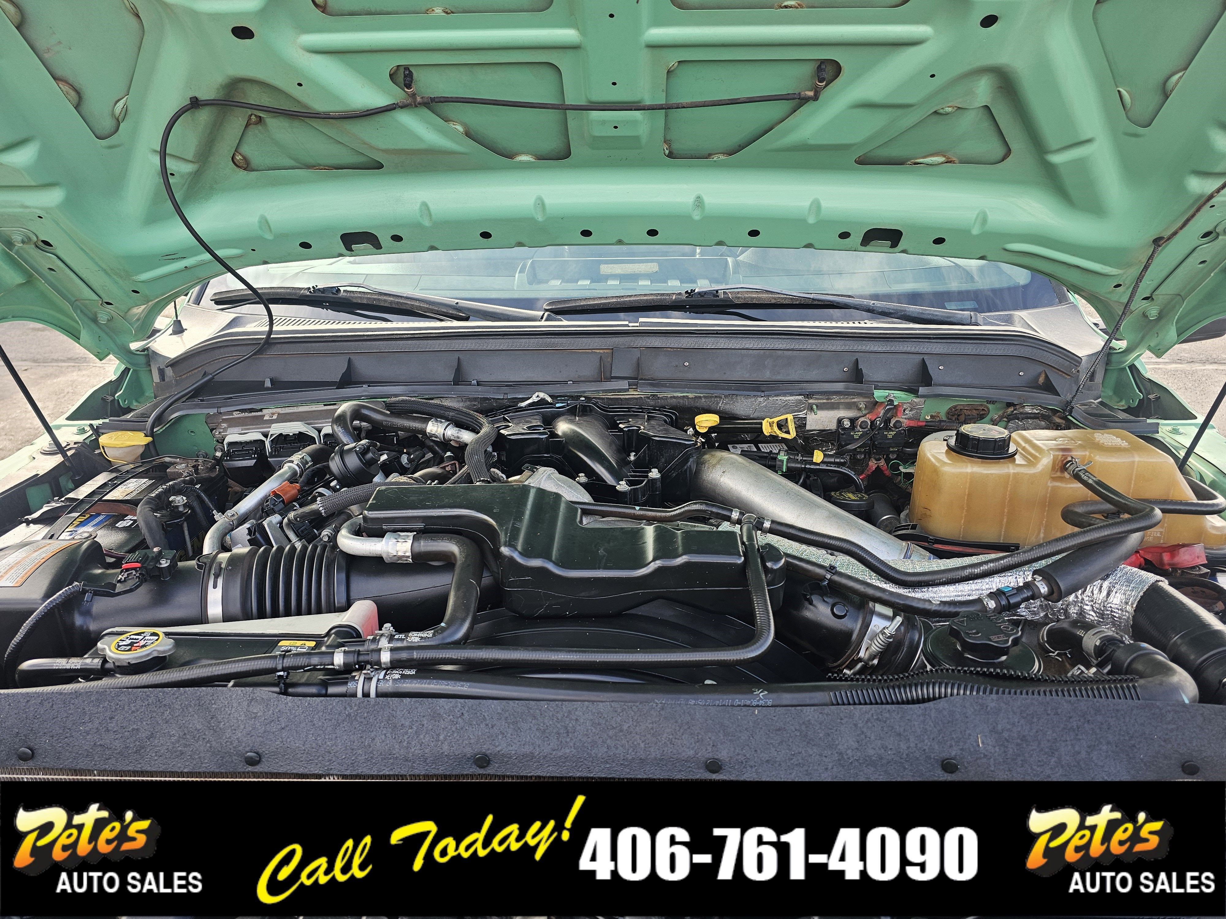 2013 Ford Super Duty F-550 DRW XL