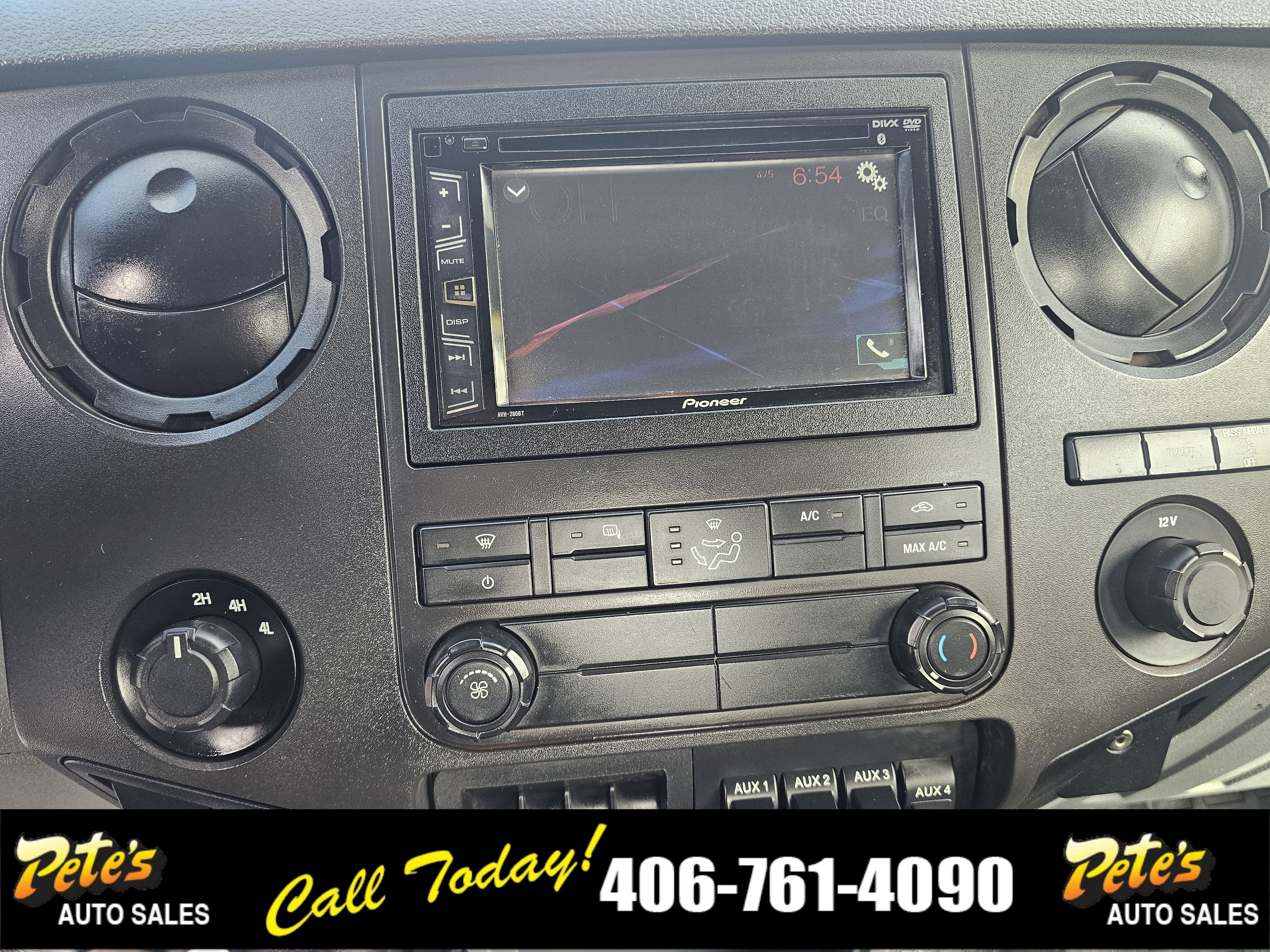 2013 Ford Super Duty F-550 DRW XL