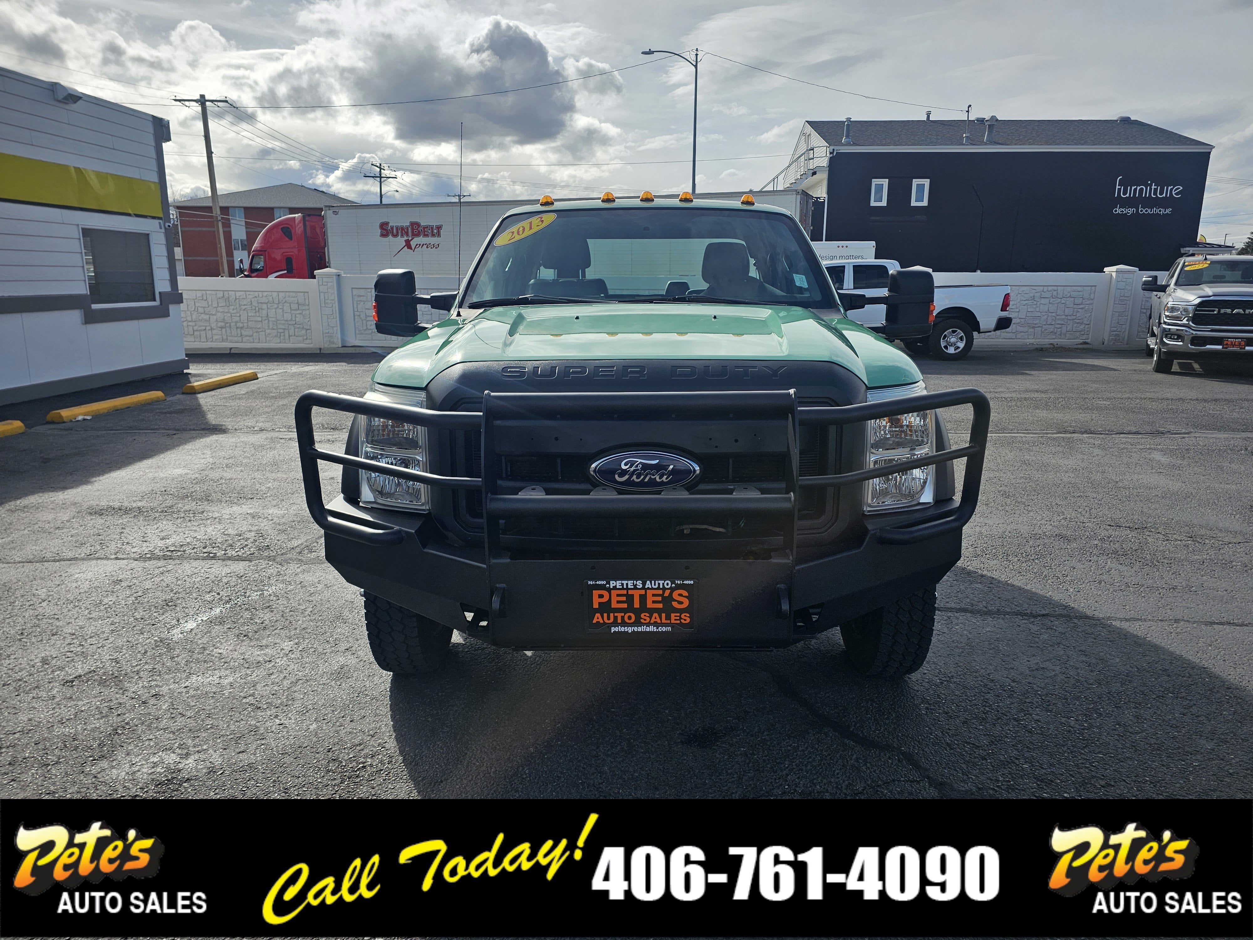 2013 Ford Super Duty F-550 DRW XL