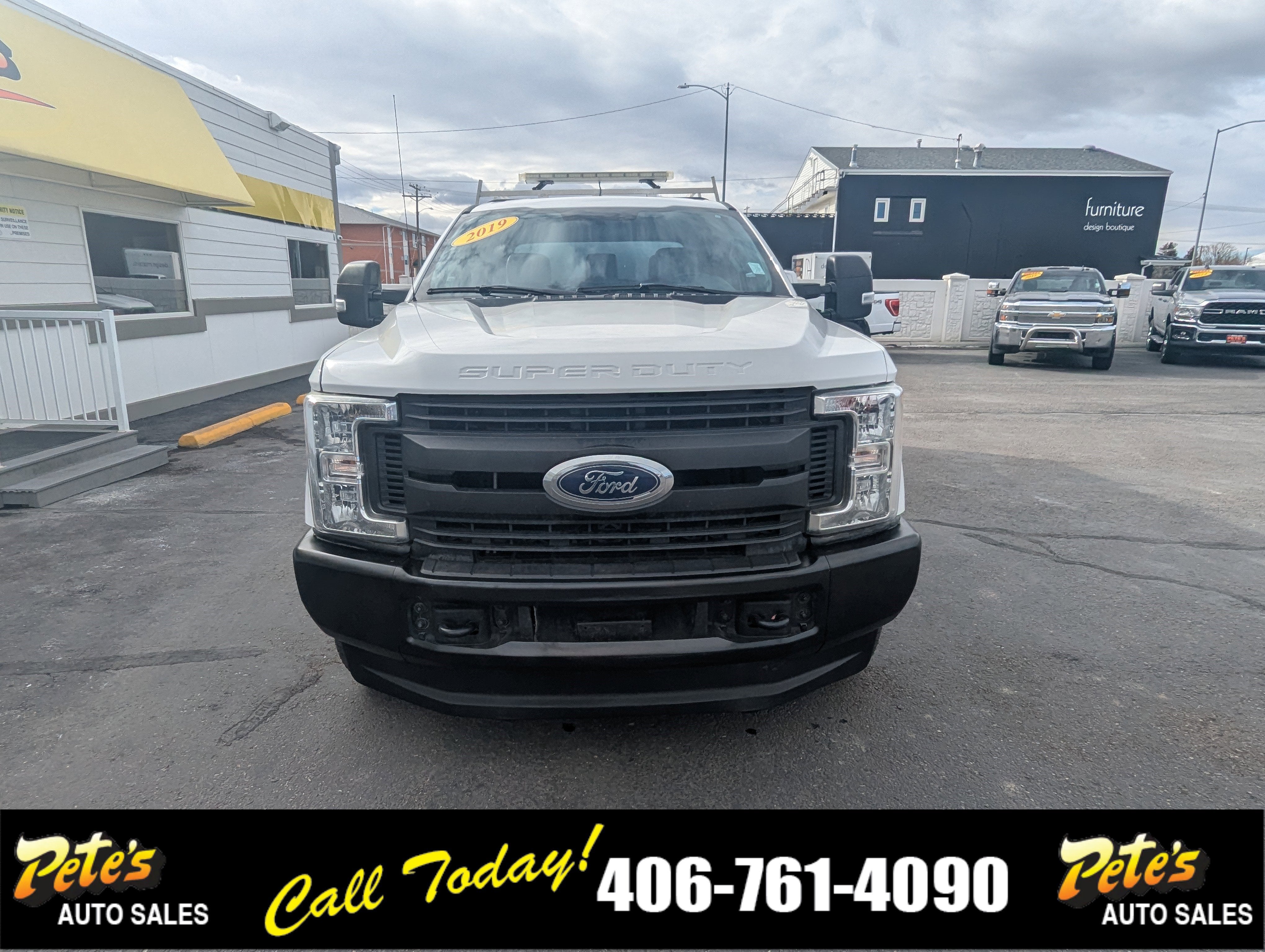 2019 Ford Super Duty F-350 SRW CC LGBX 4X