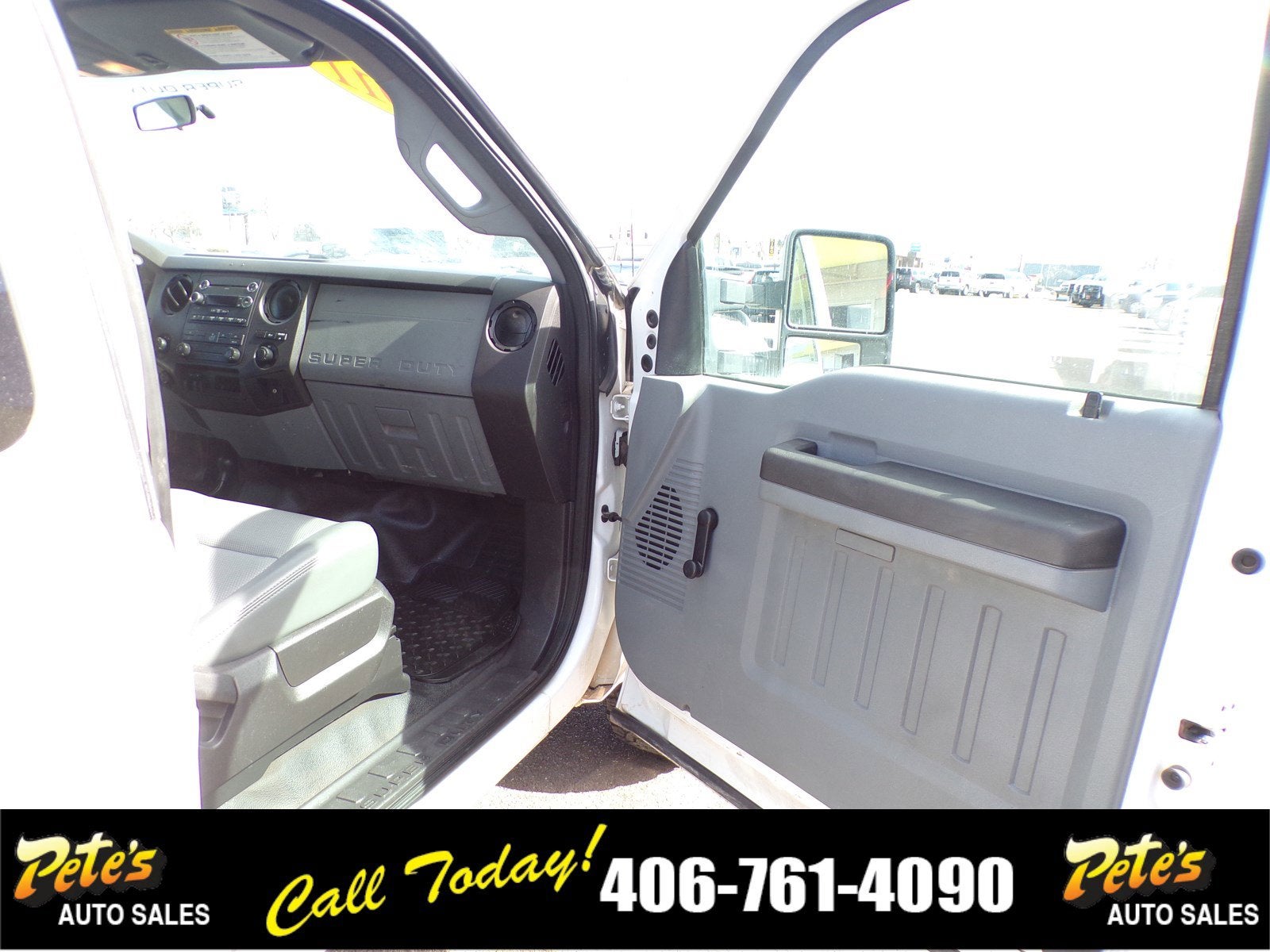 2011 Ford Super Duty F-350 SRW XL
