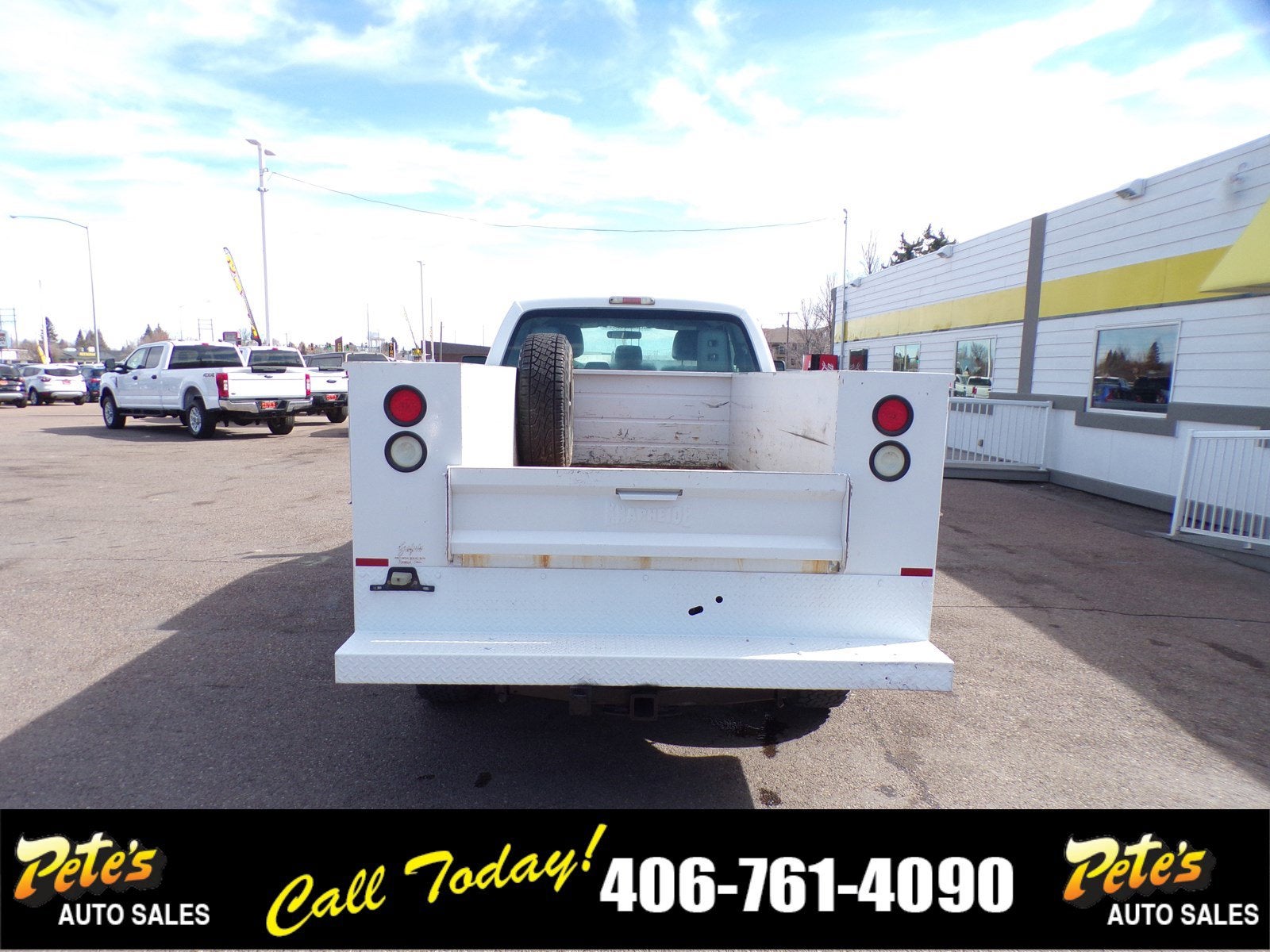 2011 Ford Super Duty F-350 SRW XL