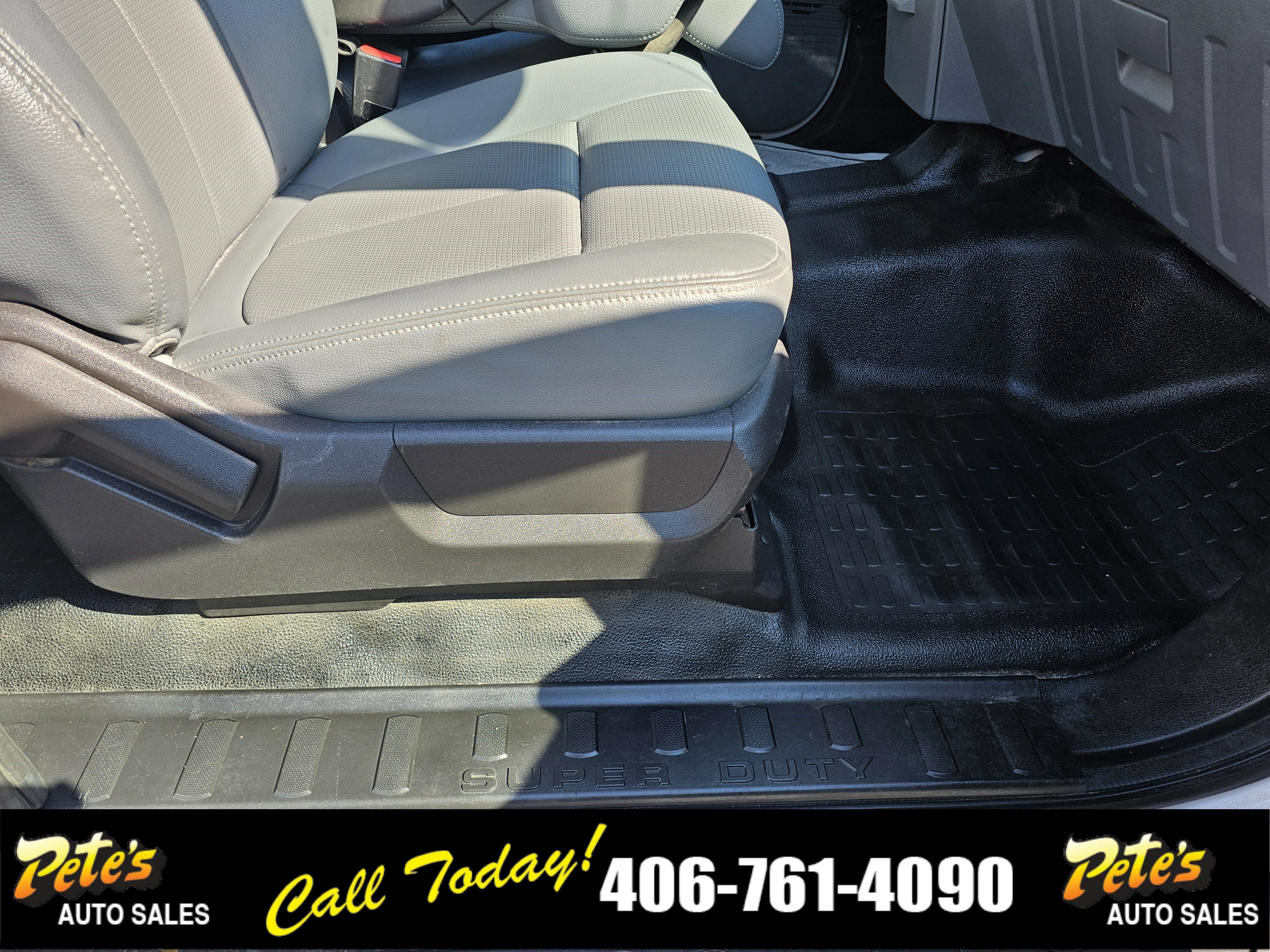 2016 Ford Super Duty F-350 Flat Bed XL