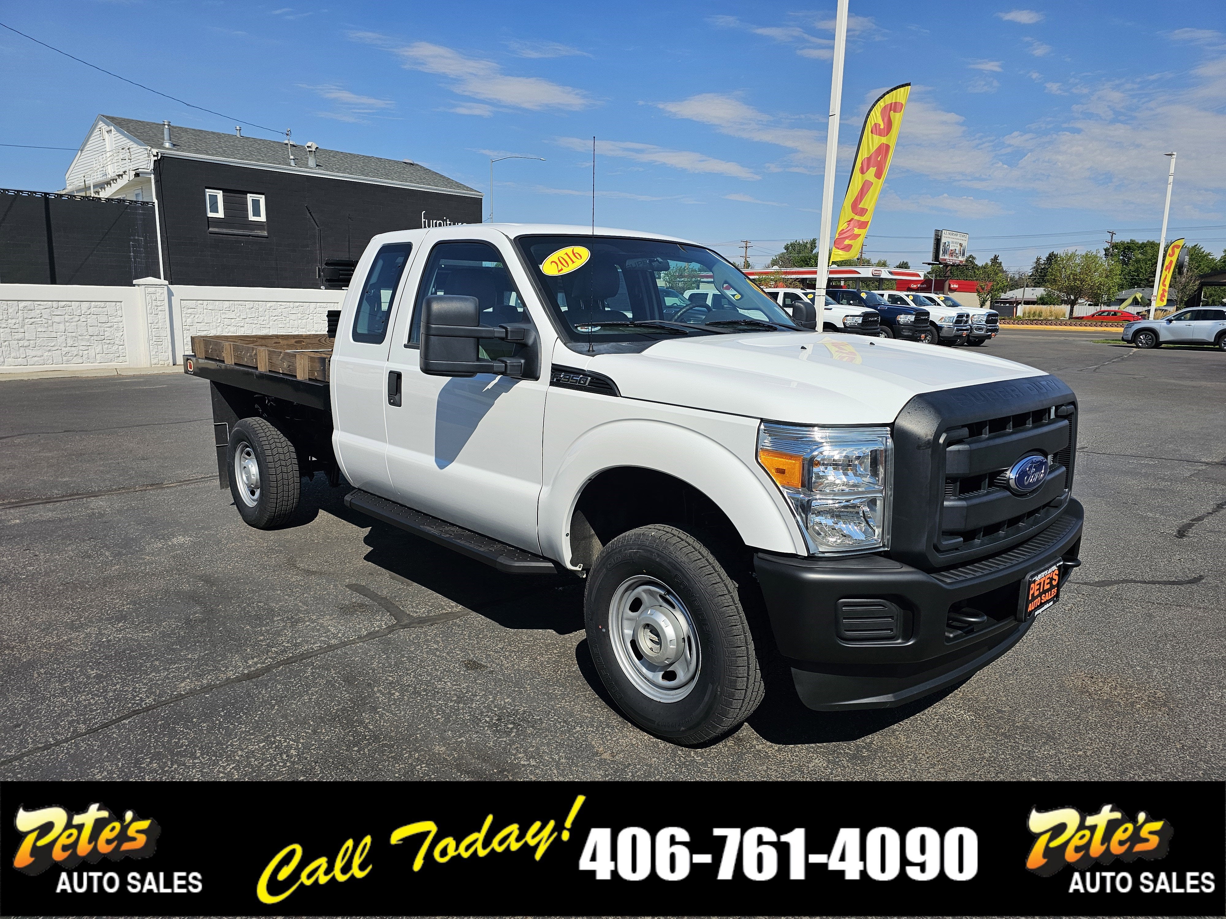 2016 Ford Super Duty F-350 Flat Bed XL