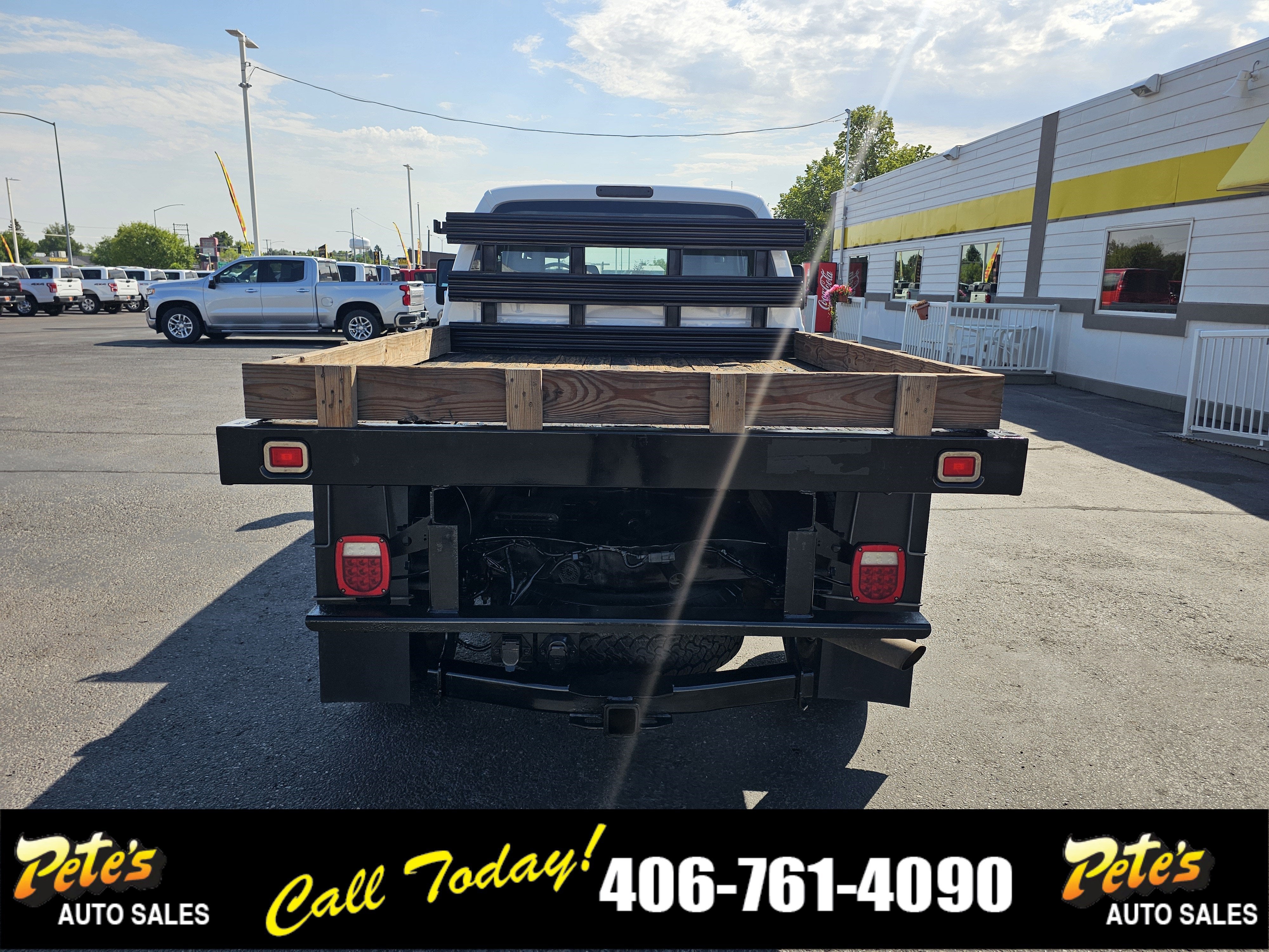 2016 Ford Super Duty F-350 Flat Bed XL