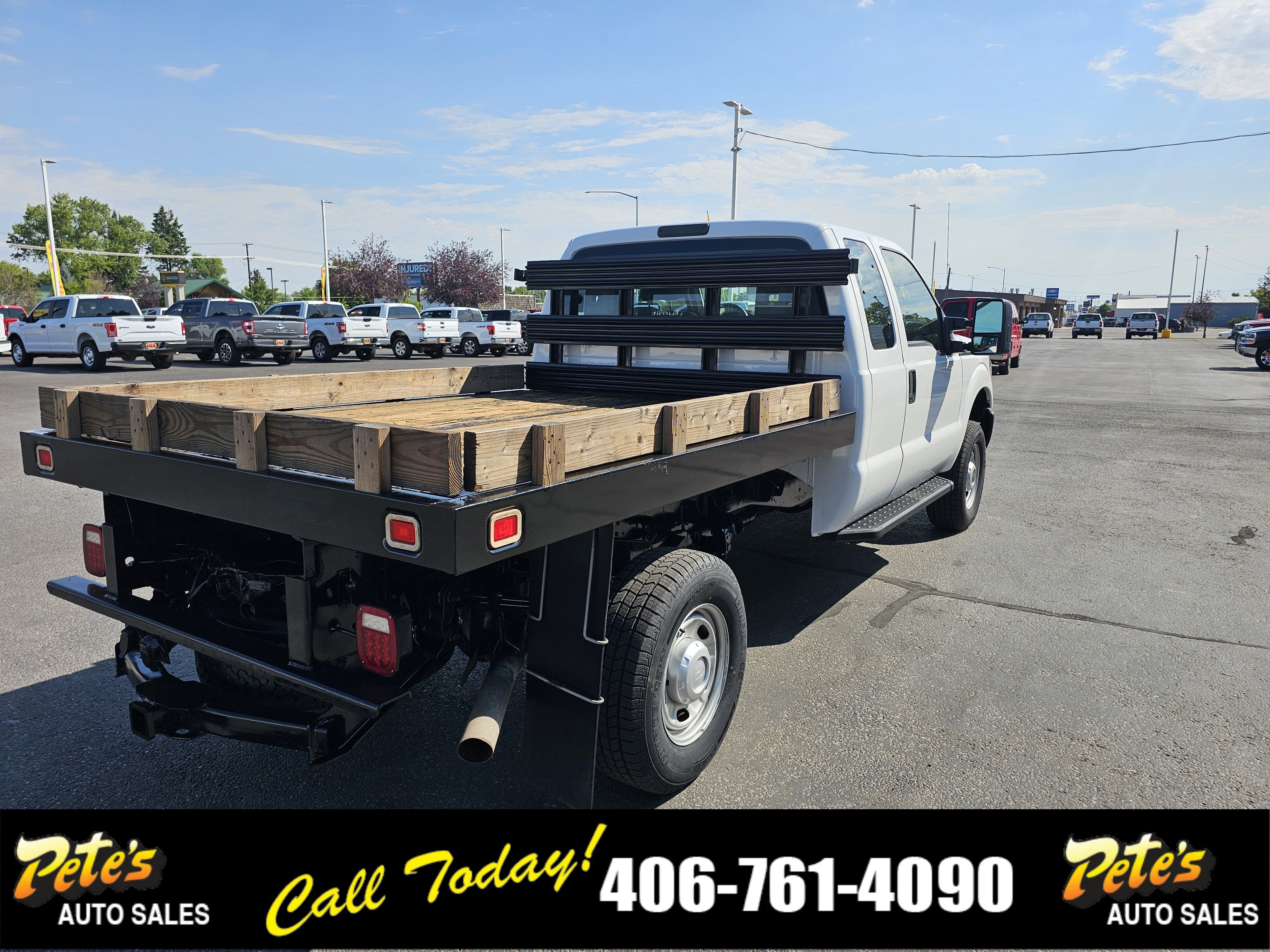2016 Ford Super Duty F-350 Flat Bed XL