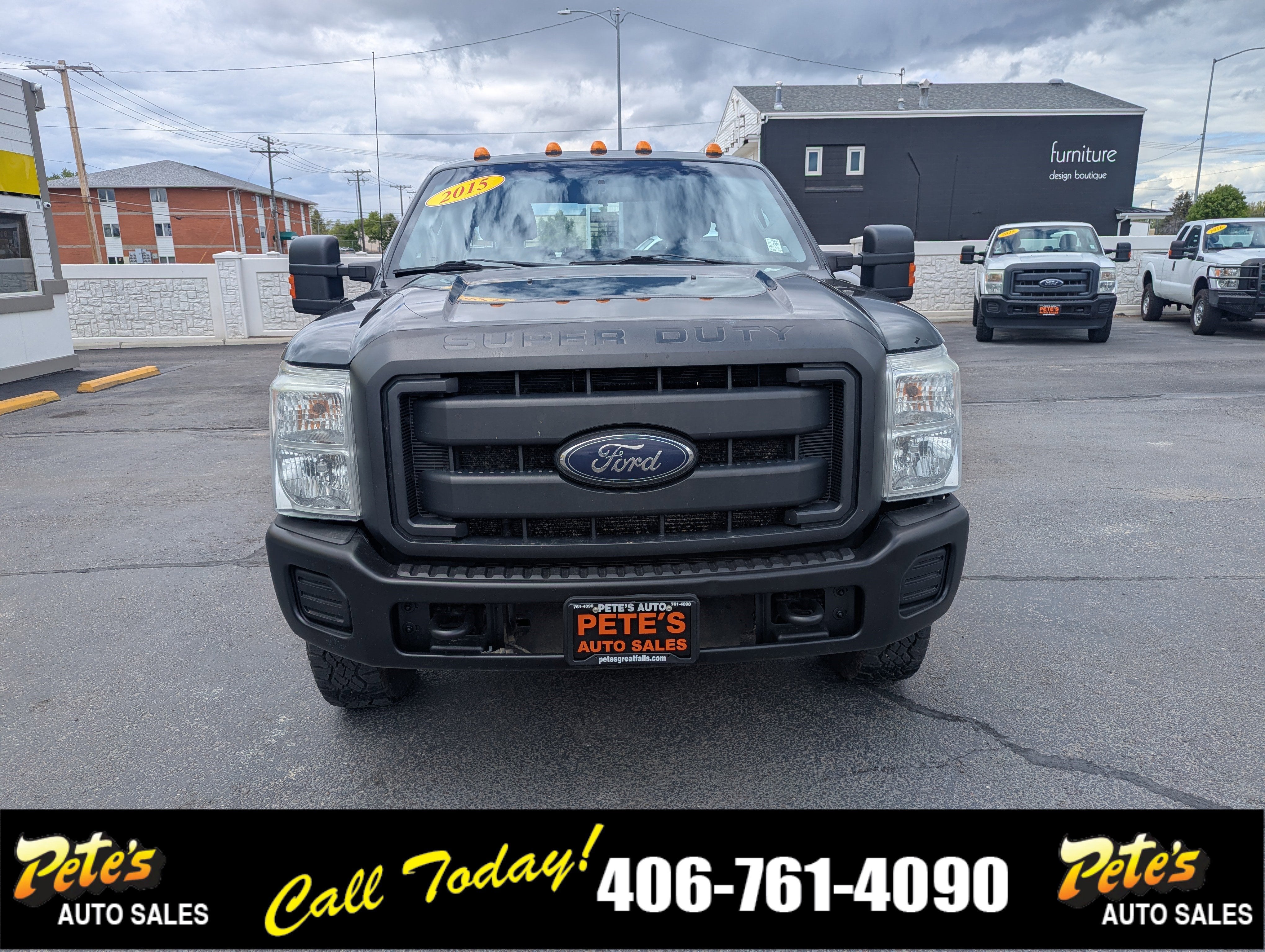 2015 Ford Super Duty F-350 DRW Utility Box