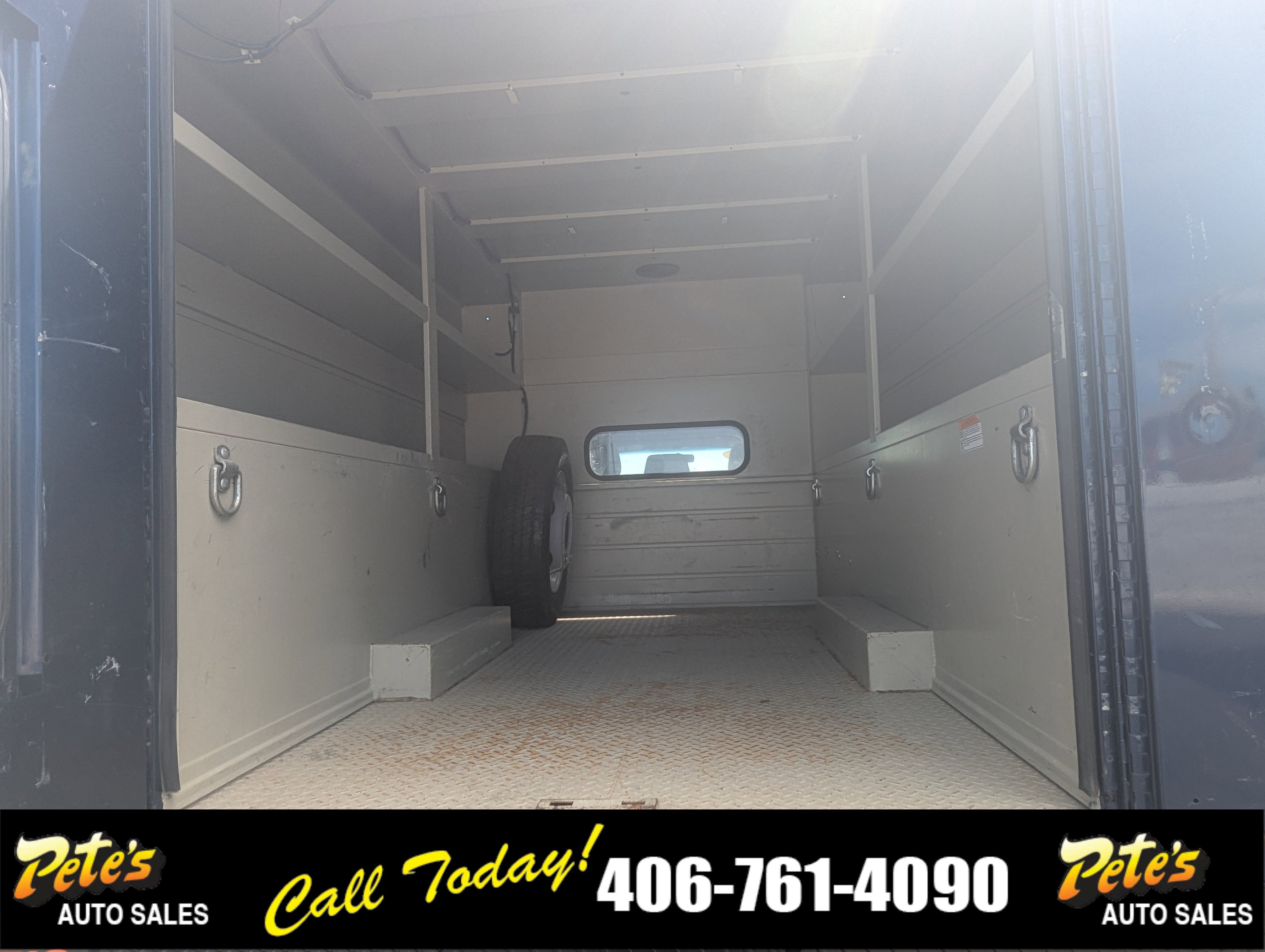2012 Ford Super Duty F-450 DRW XL Utility Box