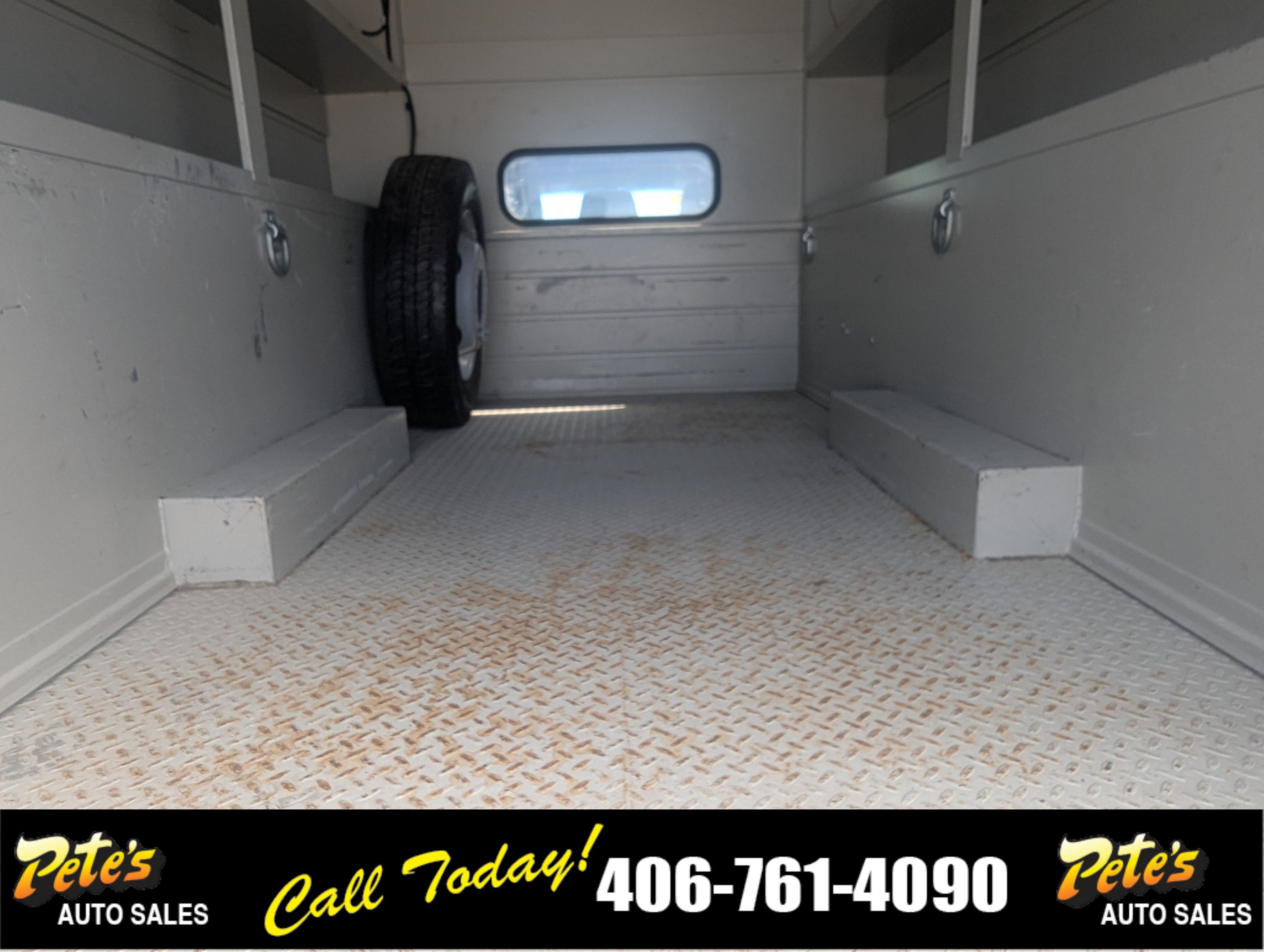 2012 Ford Super Duty F-450 DRW XL Utility Box