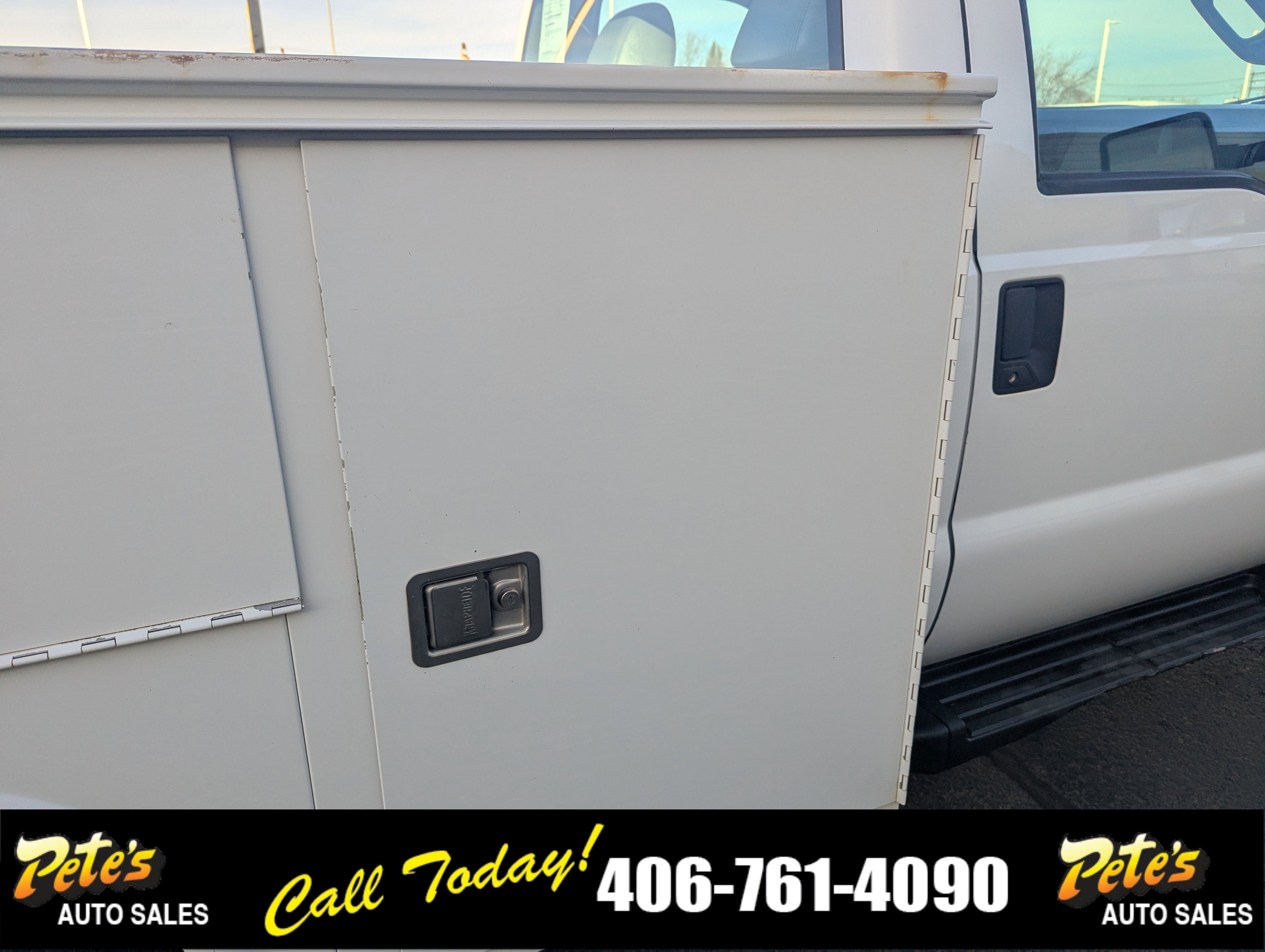 2012 Ford Super Duty F-350 DRW XL Utility Box