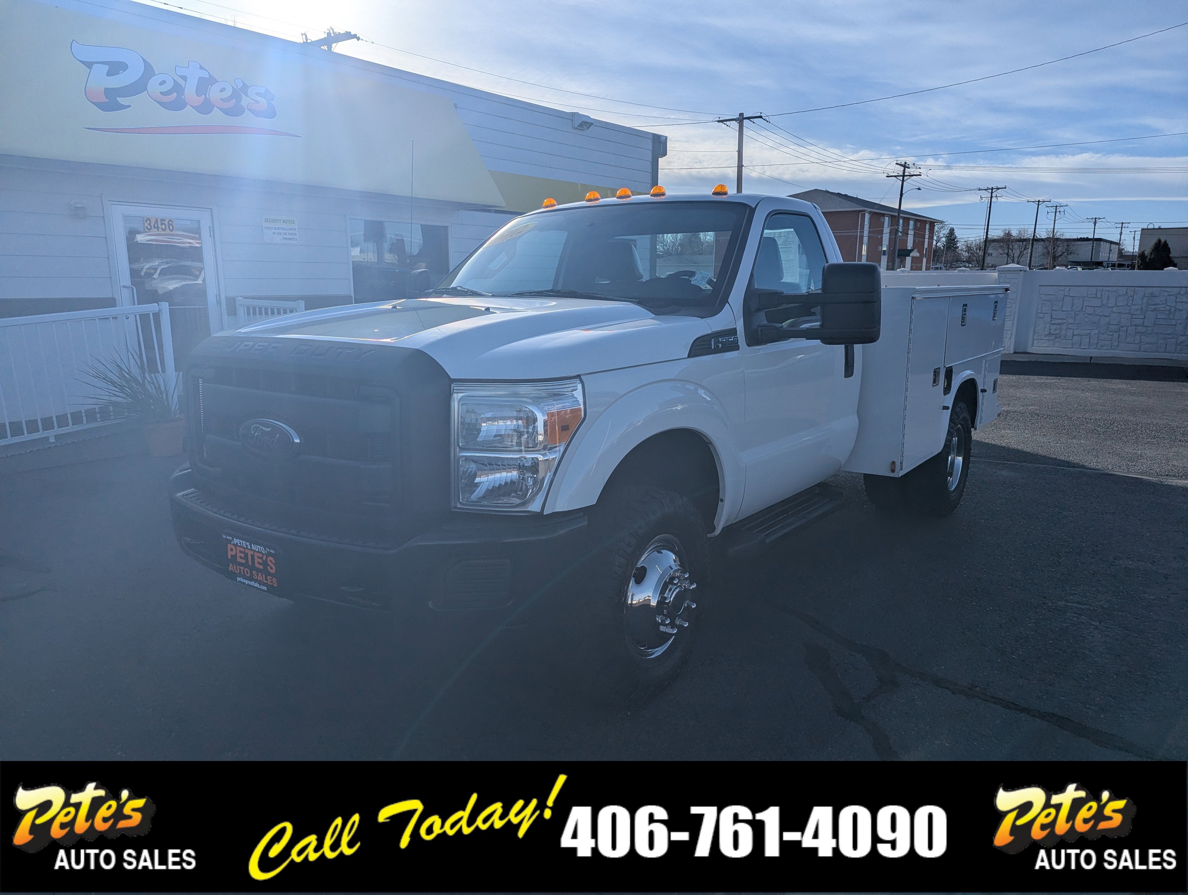 2012 Ford Super Duty F-350 DRW XL Utility Box