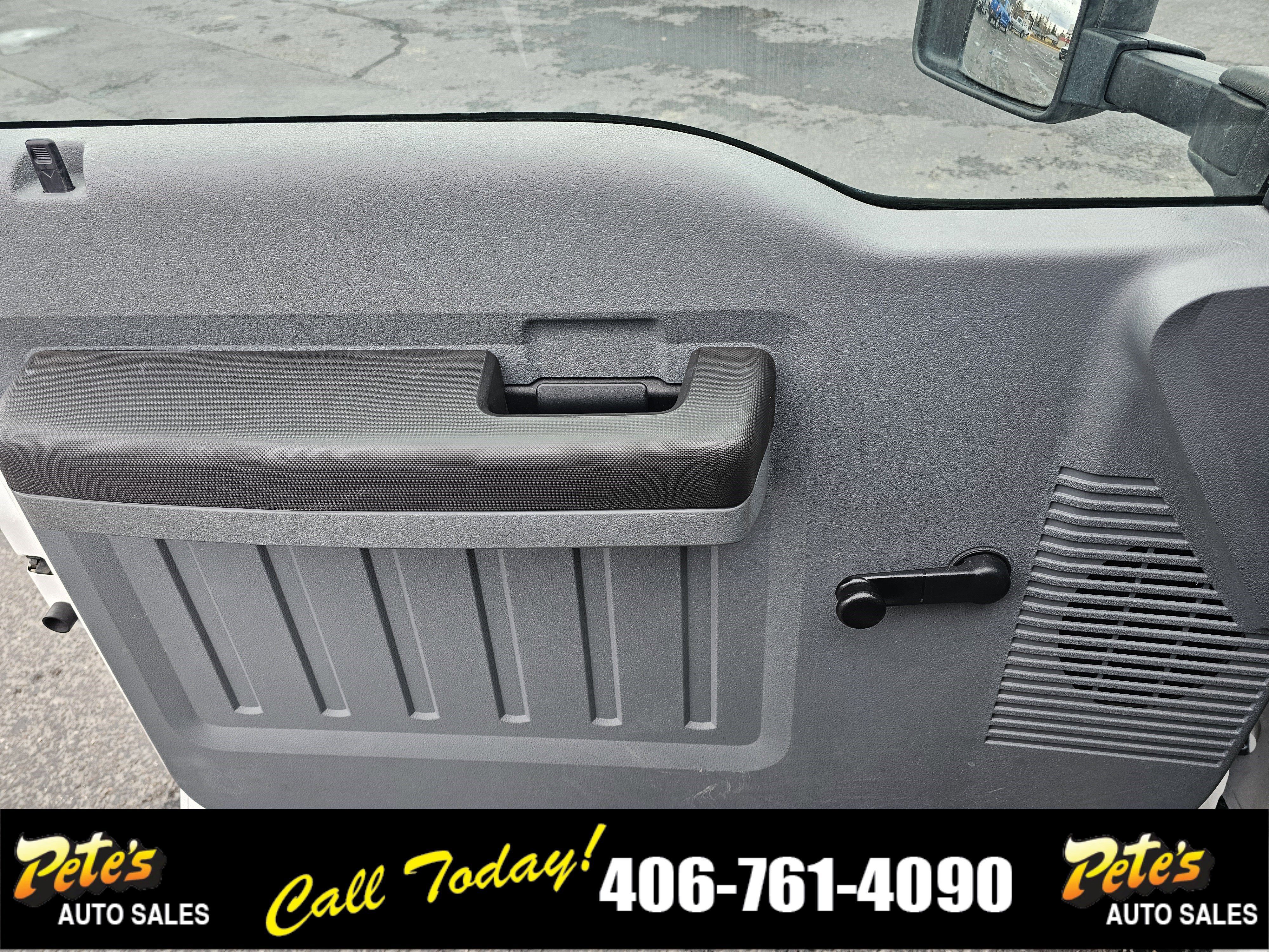 2016 Ford Super Duty F-550 DRW XL