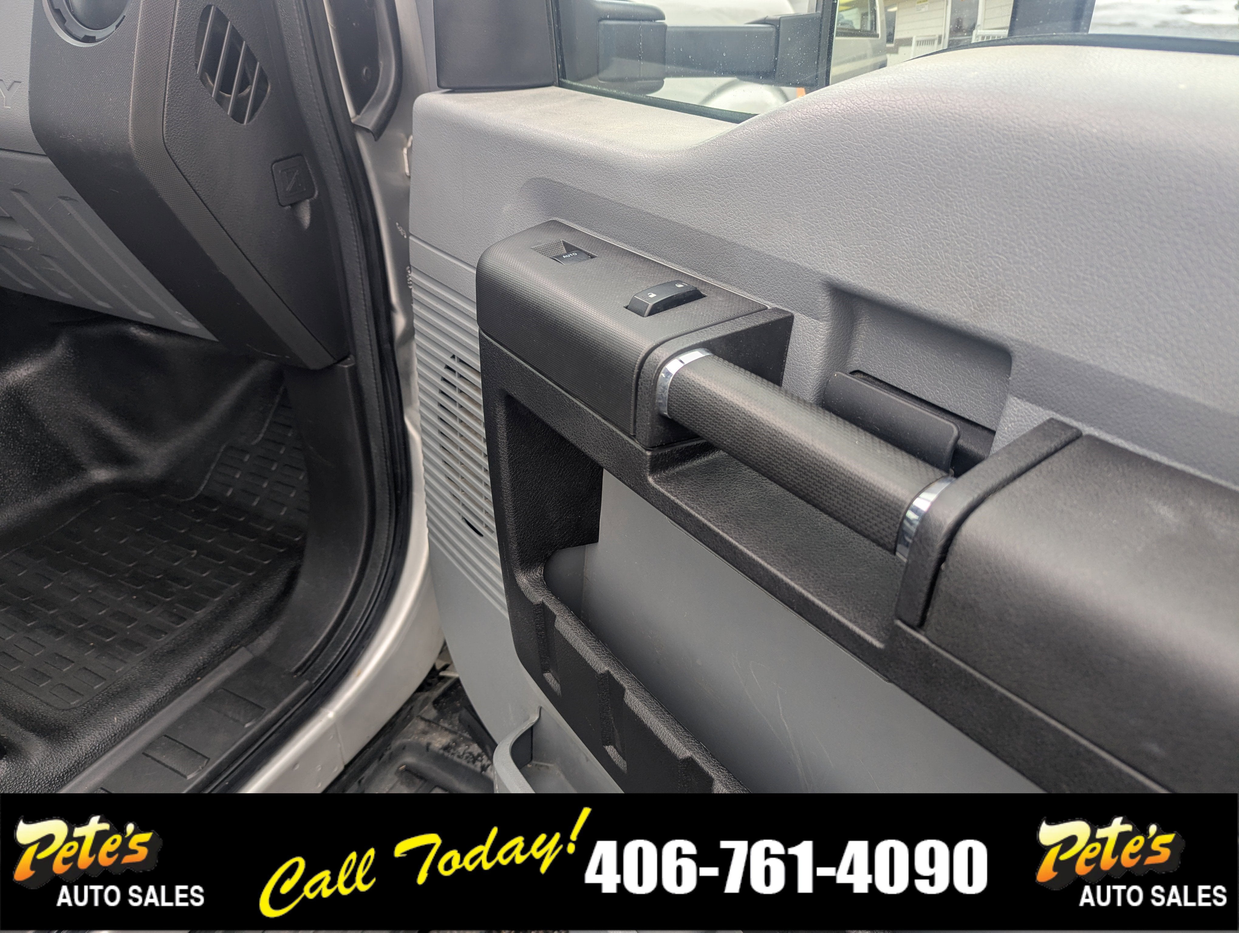 2016 Ford Super Duty F-350 DRW XL