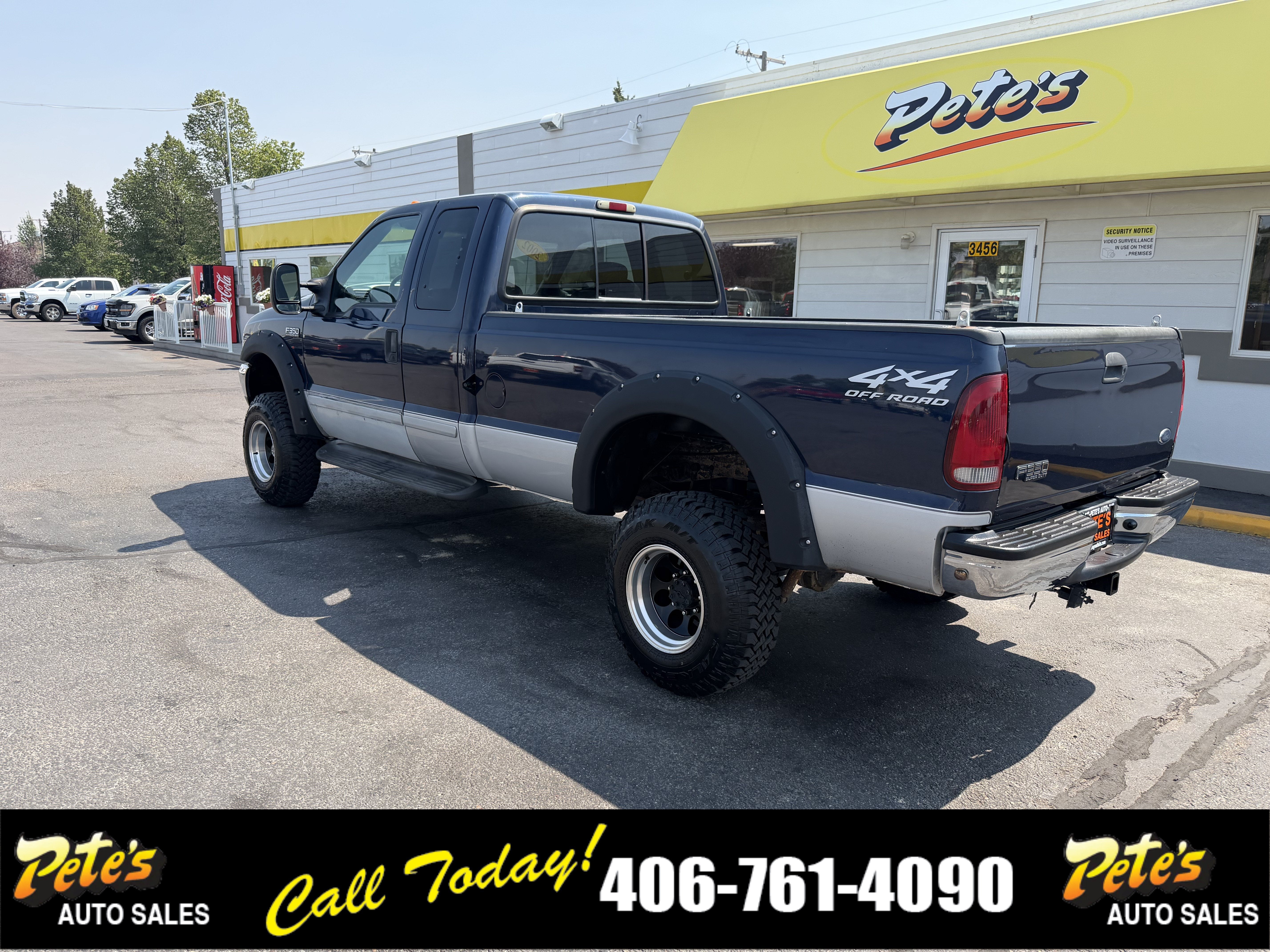 2002 Ford Super Duty F-350 Lariat