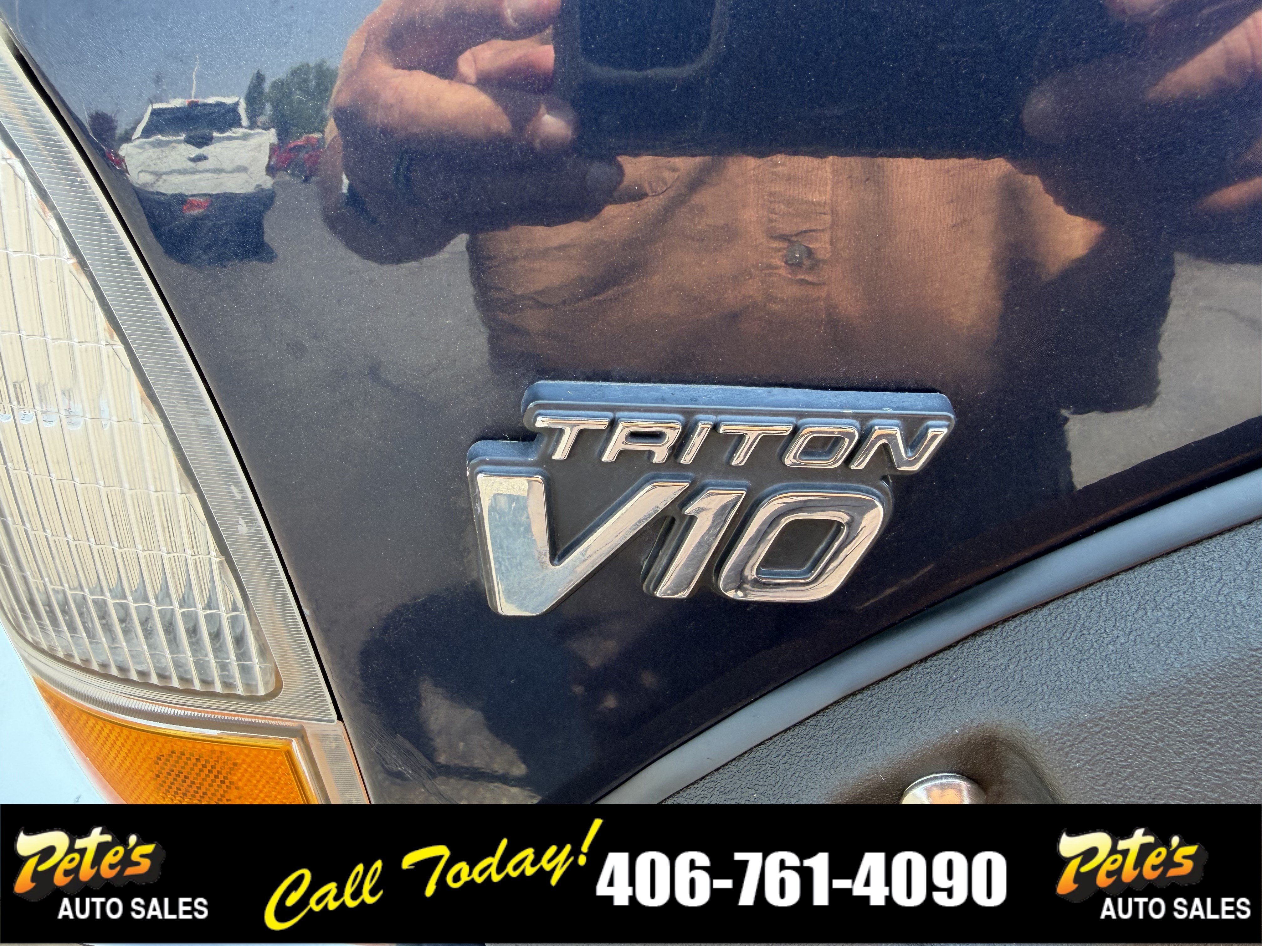 2002 Ford Super Duty F-350 Lariat
