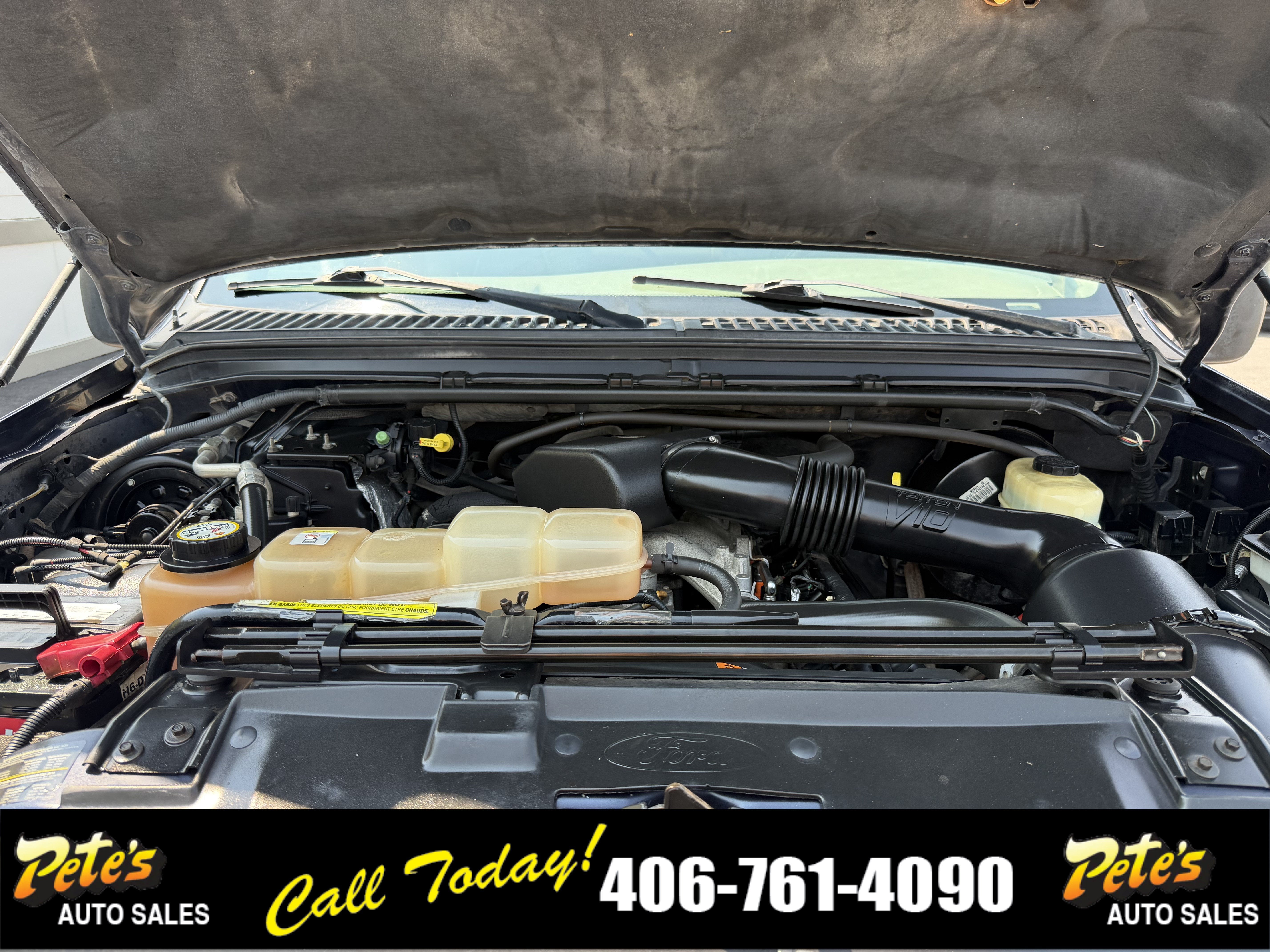 2002 Ford Super Duty F-350 Lariat