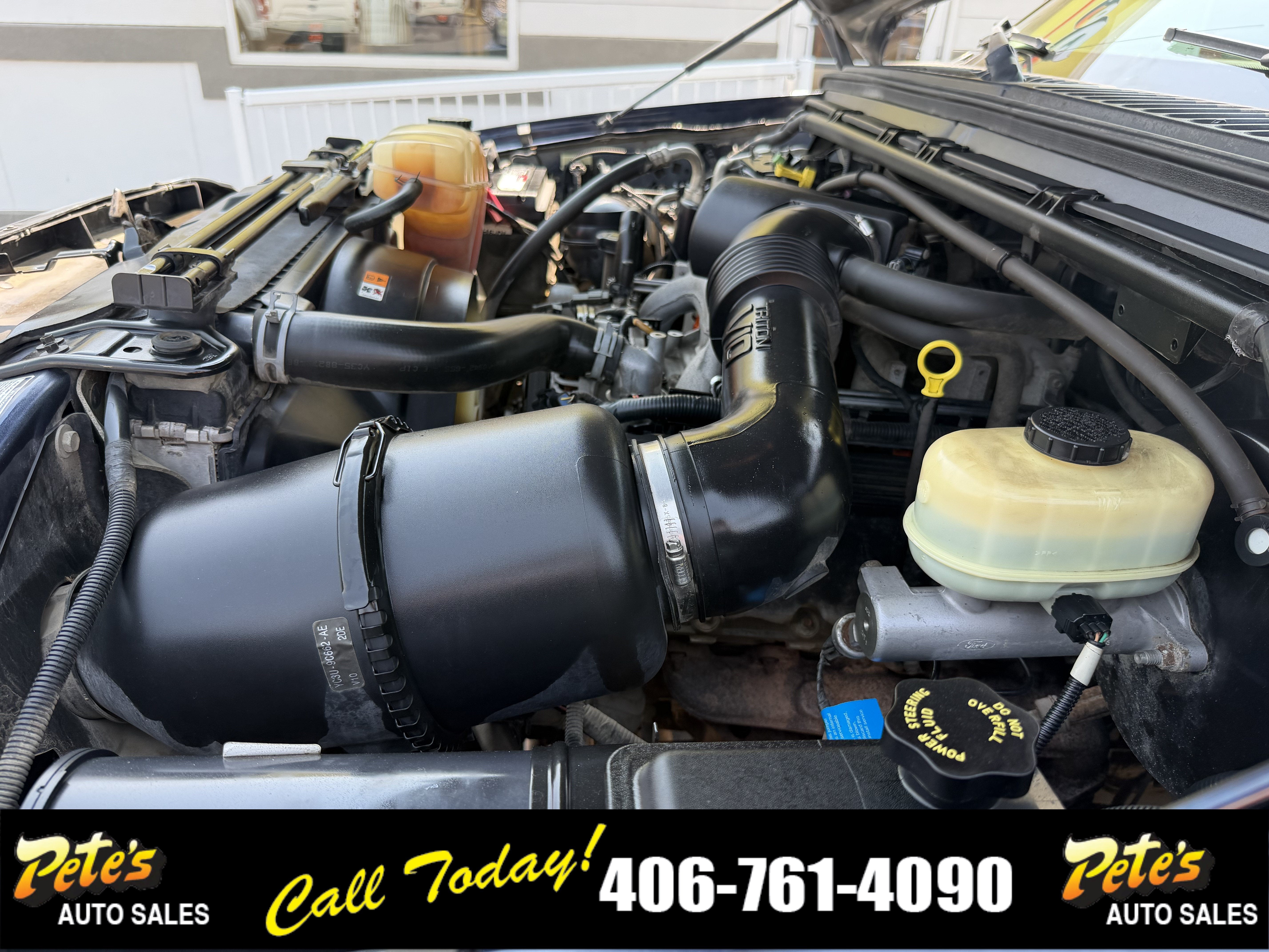 2002 Ford Super Duty F-350 Lariat
