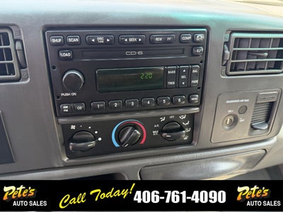 2002 Ford Super Duty F-350 Lariat