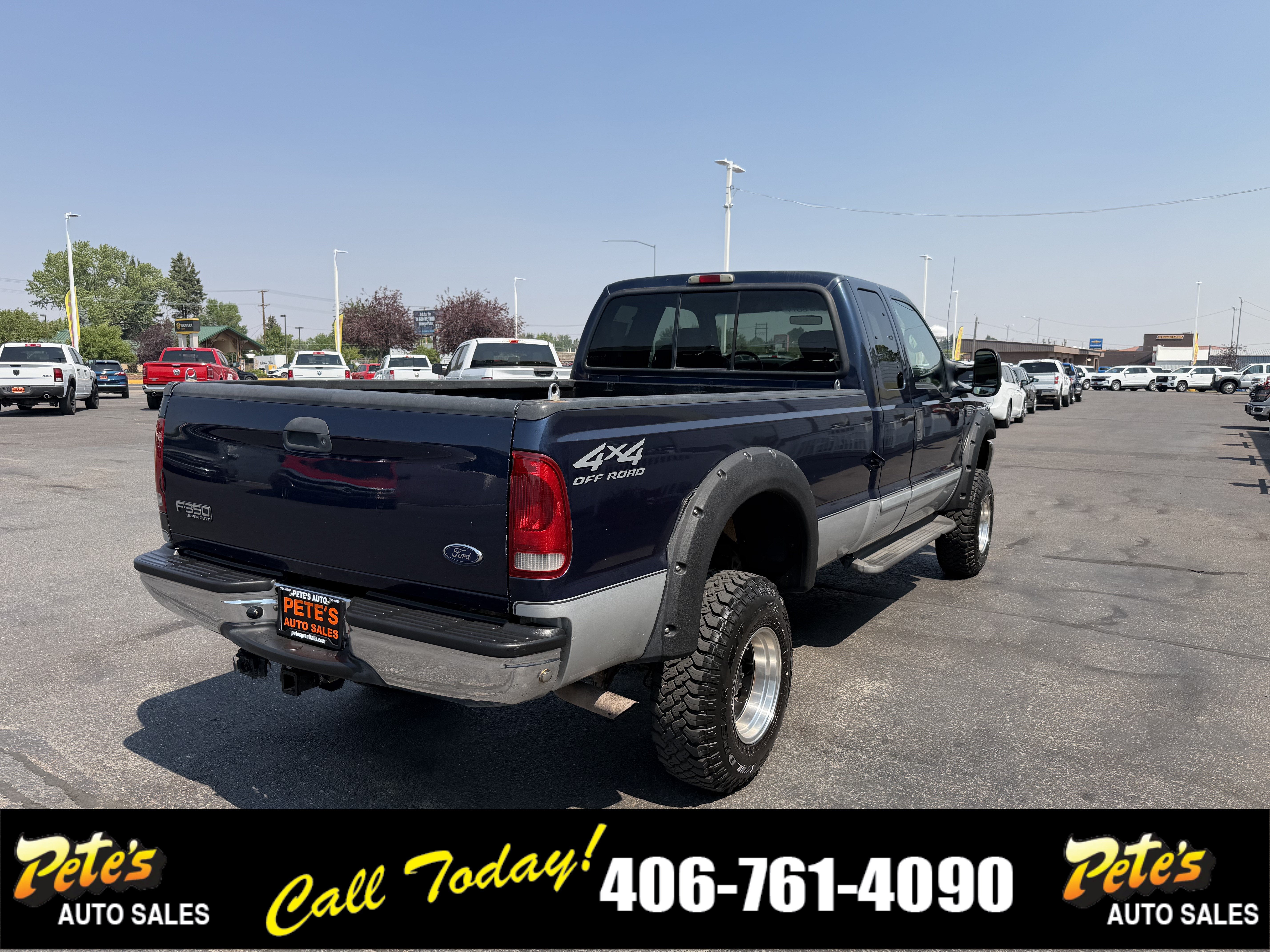 2002 Ford Super Duty F-350 Lariat