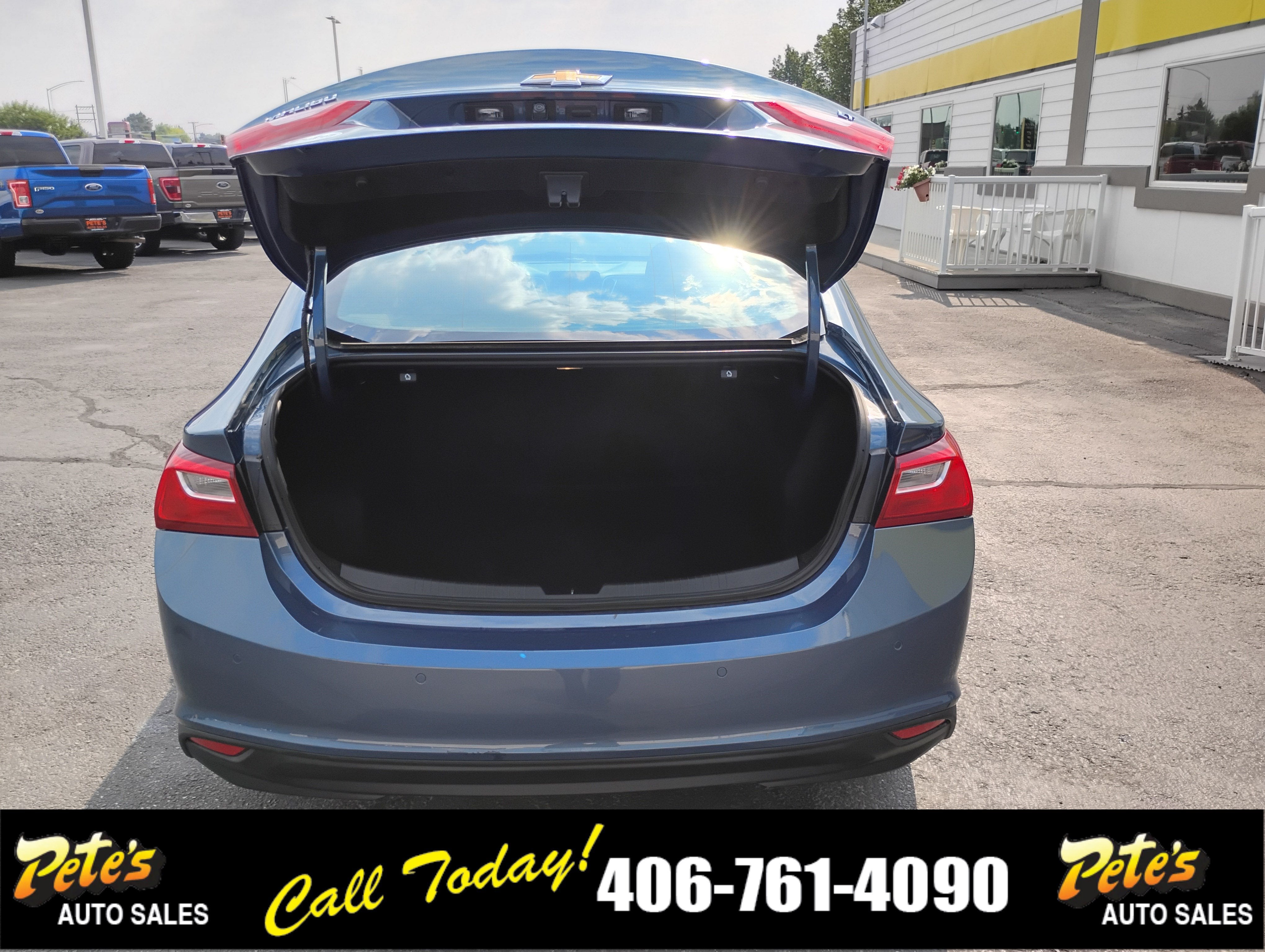 2025 Chevrolet Malibu LT