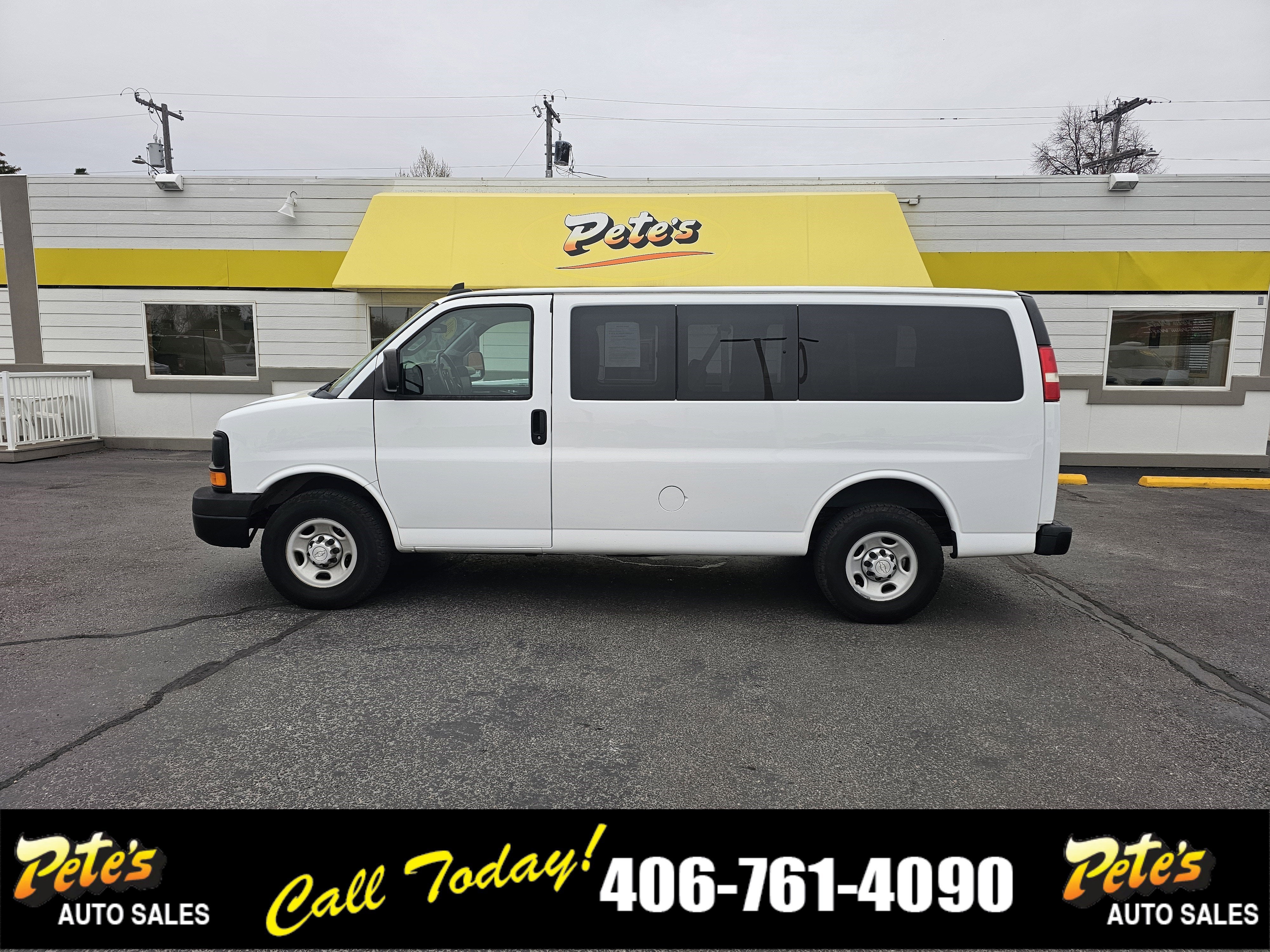 2016 Chevrolet Express Passenger LS